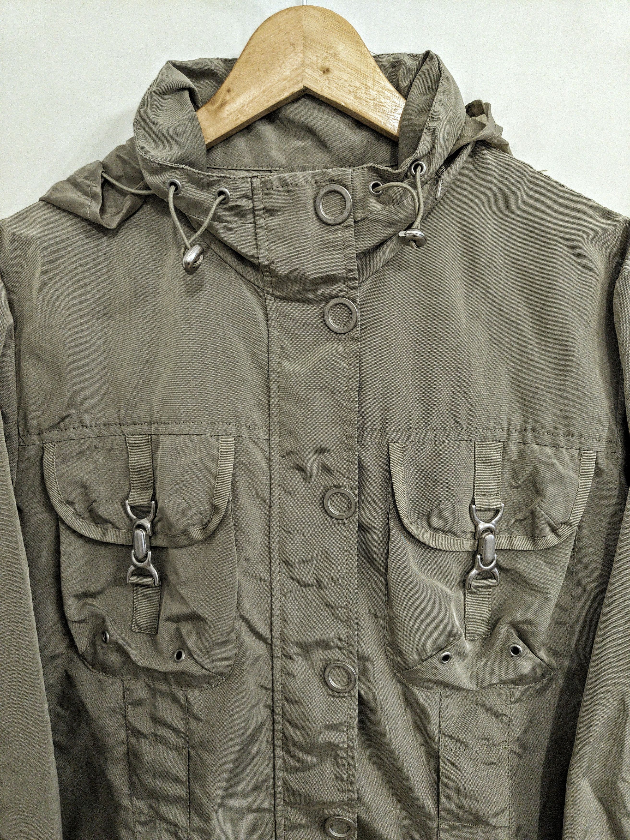Other [ Armyy Rain Jacket ] Size US XXL / EU 58 / 5 - 8 Thumbnail