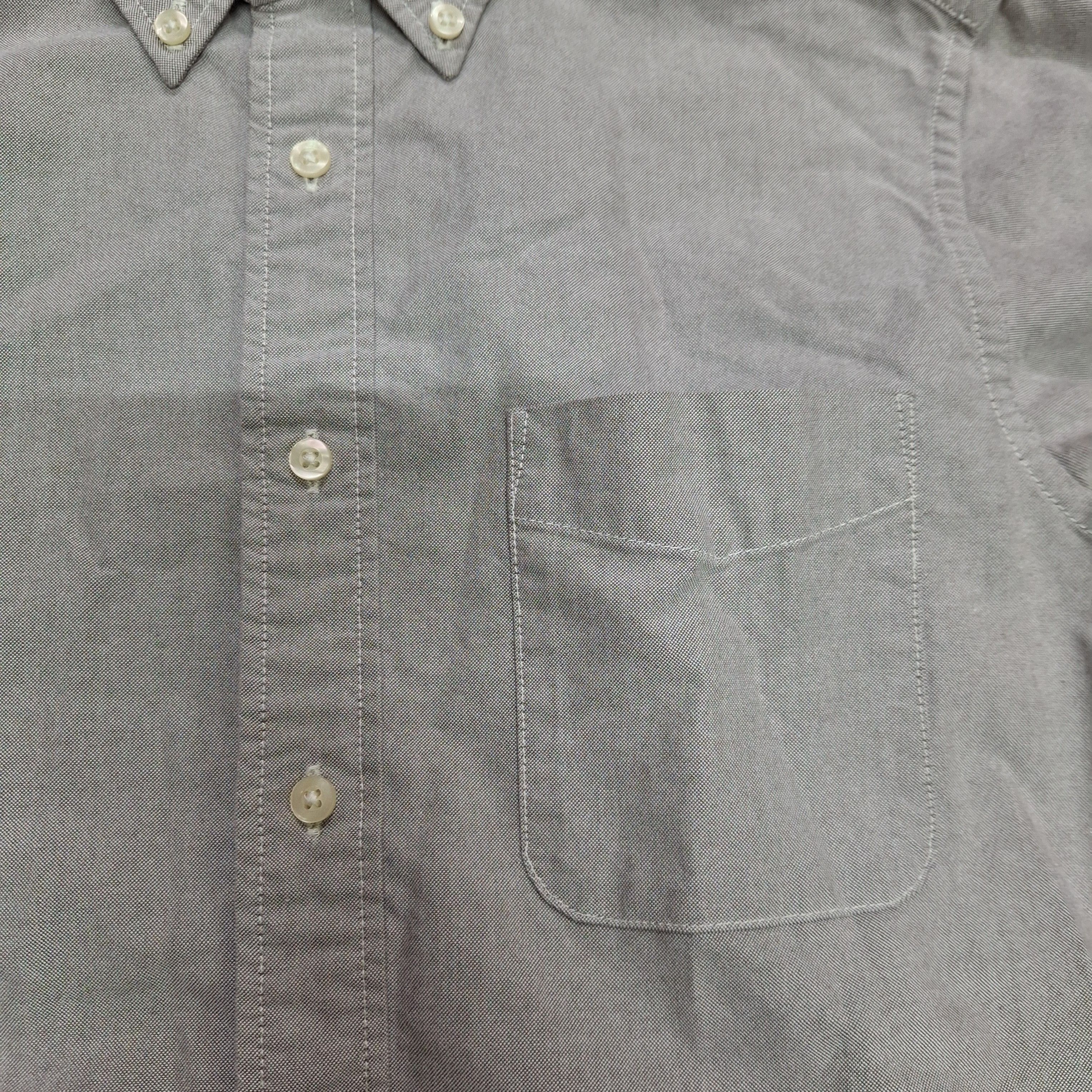 Uniqlo Uniqlo Button Shirt Size US S / EU 44-46 / 1 - 2 Thumbnail