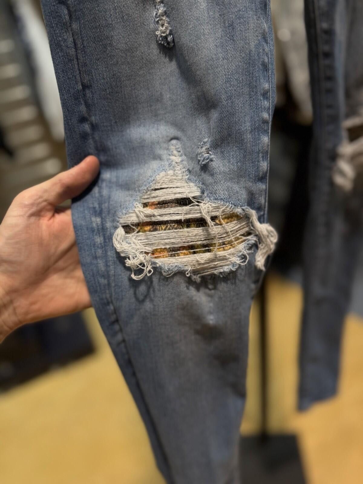 Amiri Size 30 - Amiri Blue MX1 Patch Jeans 100% Authentic Size US 30 / EU 46 - 6 Thumbnail