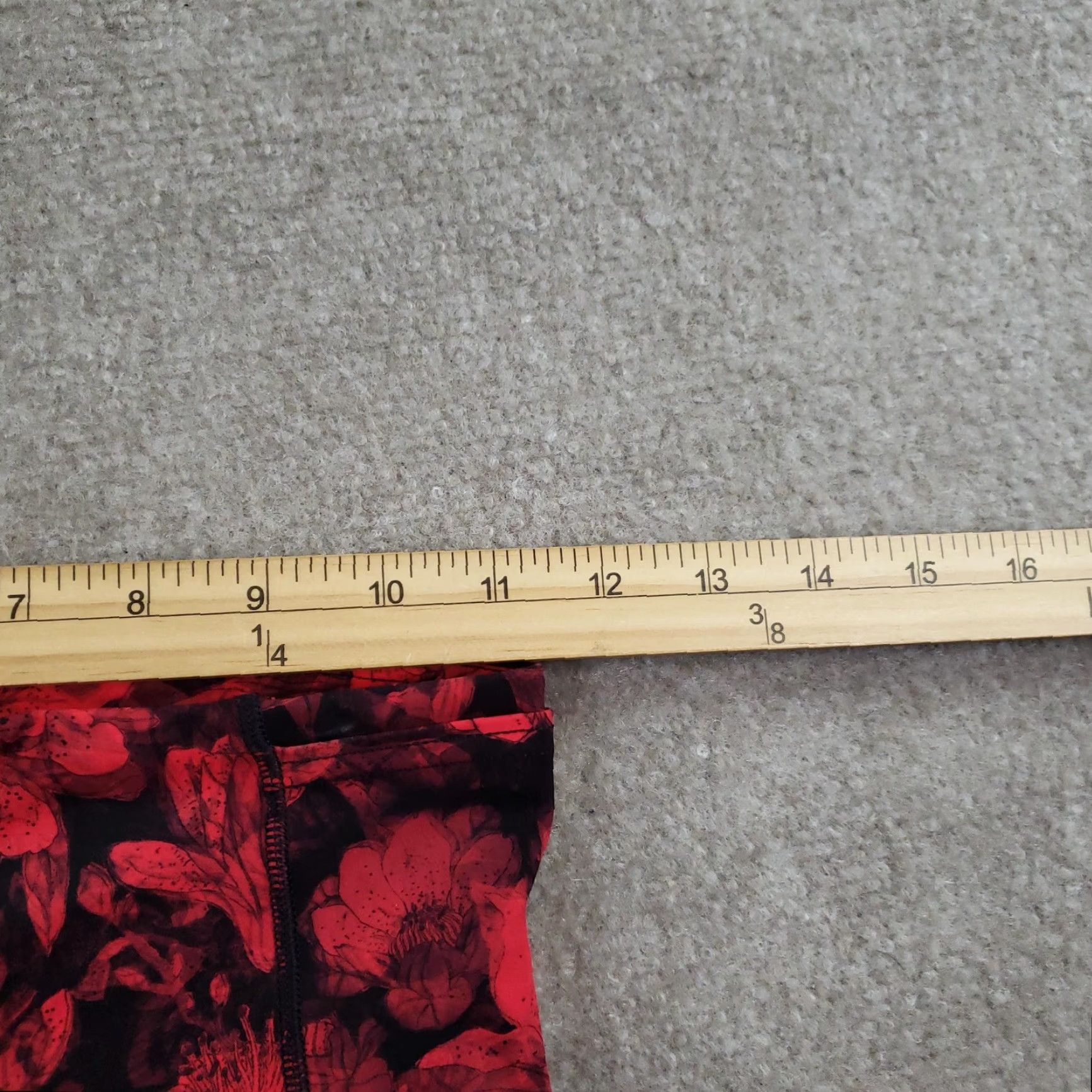Lululemon Lululemon Leggings Womens 4 Red Floral High Rise Ankle 7/8 Pockets Reflective Activewear Yoga Running Gym 24 in Inseam Womens Size 27" / US 4 / IT 40 - 6 Thumbnail