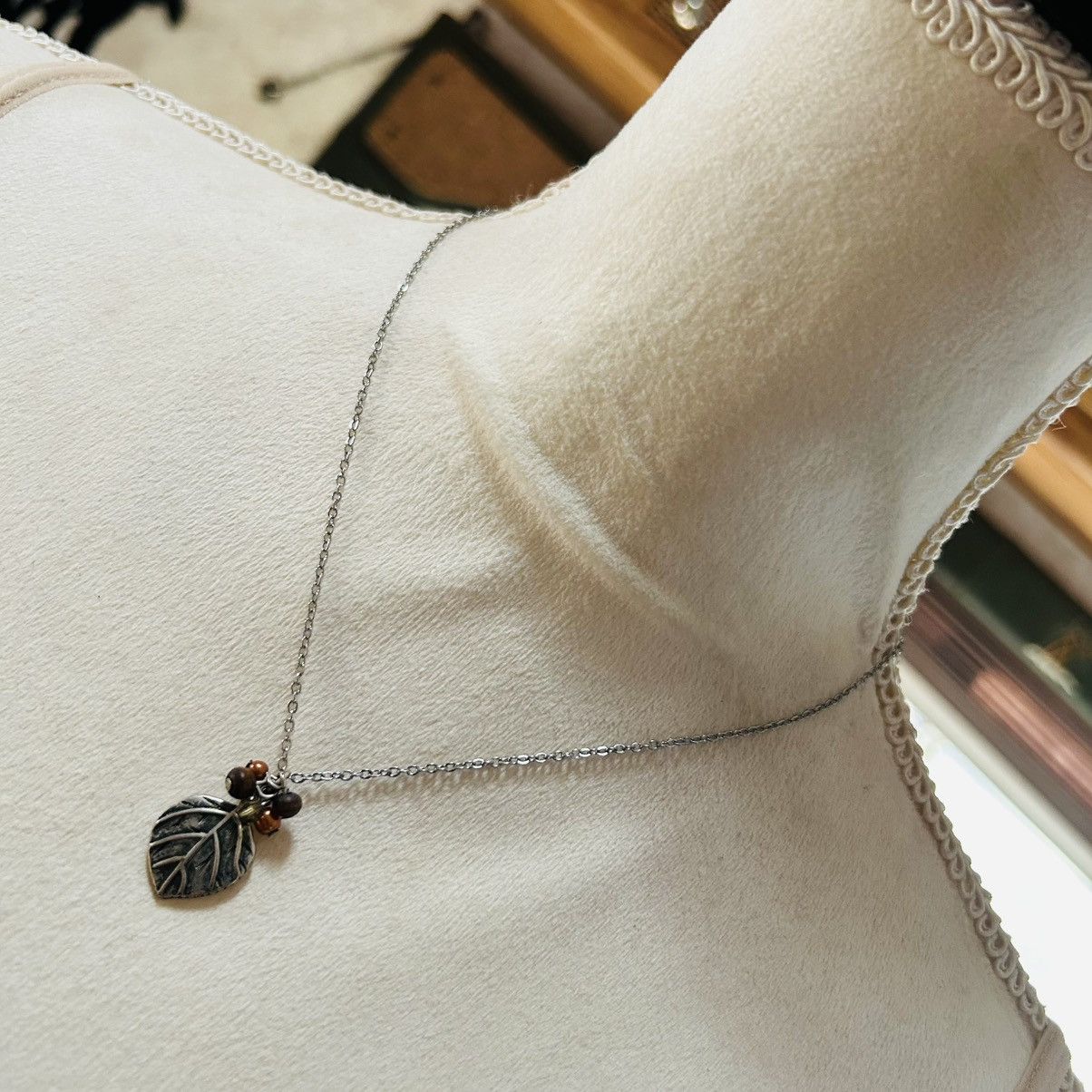 Handmade Handcrafted bead cluster botanical leaf pendant necklace Size ONE SIZE - 1 Thumbnail