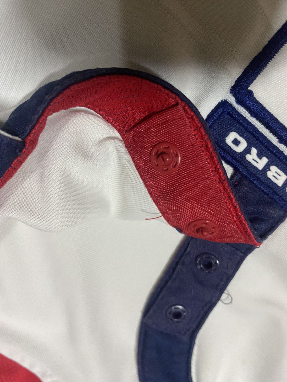 Umbro × Vintage 2 in 1 England Umbro National Home Football Jersey 2003/2005 Size US XL / EU 56 / 4 - 7 Thumbnail