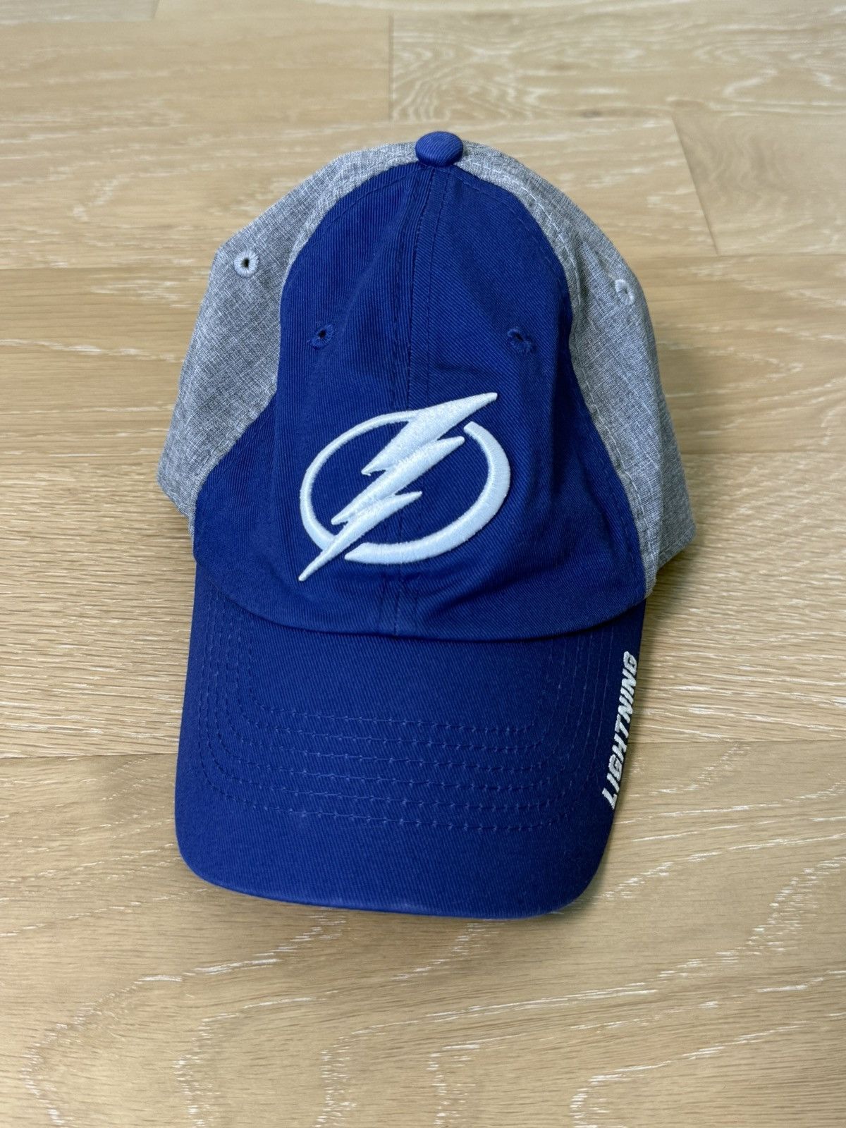 NHL Tampa Bay Lightning NHL Baseball Hat Size ONE SIZE - 3 Thumbnail