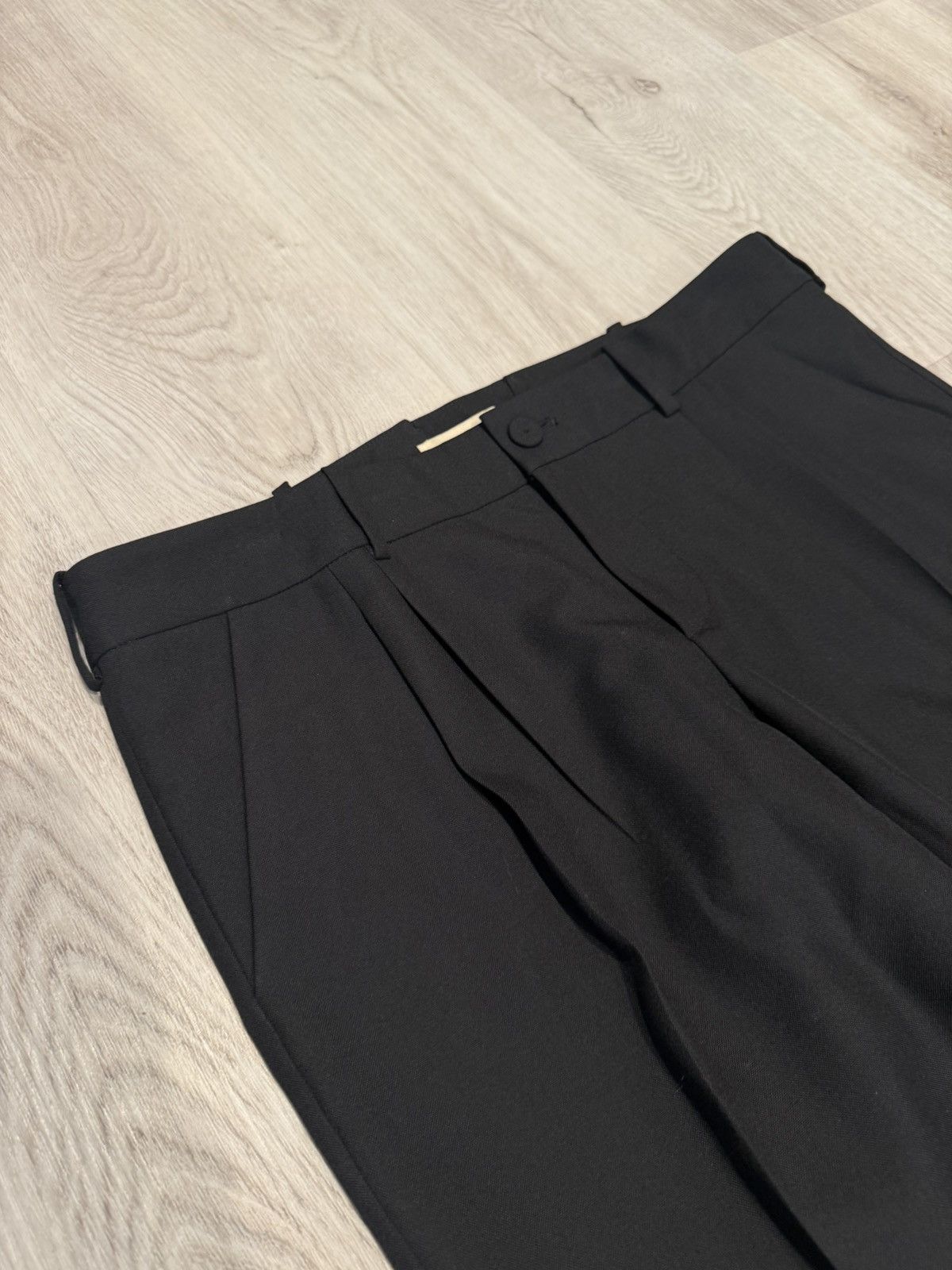Balenciaga Balenciaga f/w 2006 pleated wool dress pants!! Size US 32 / EU 48 - 3 Thumbnail