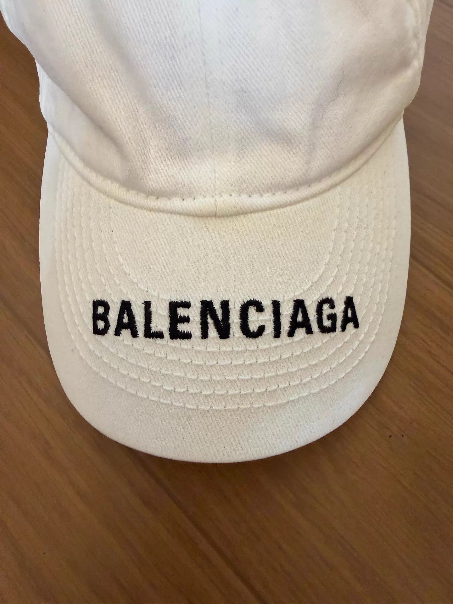 Balenciaga Balenciaga White Embroidered Logo Cap L Size ONE SIZE - 2 Thumbnail