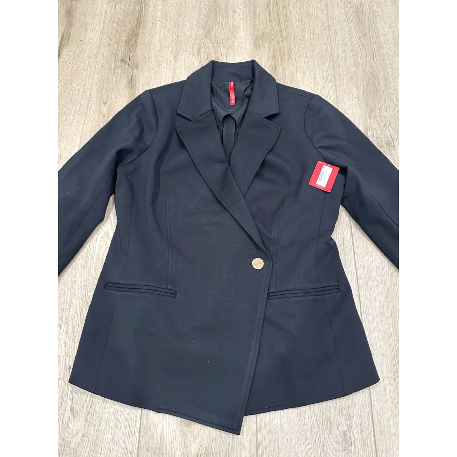 Spanx NWT Spanx Tailored Perfect Asymmetrical Blazer Classic Dark Black Size L Size L / US 10 / IT 46 - 3 Thumbnail