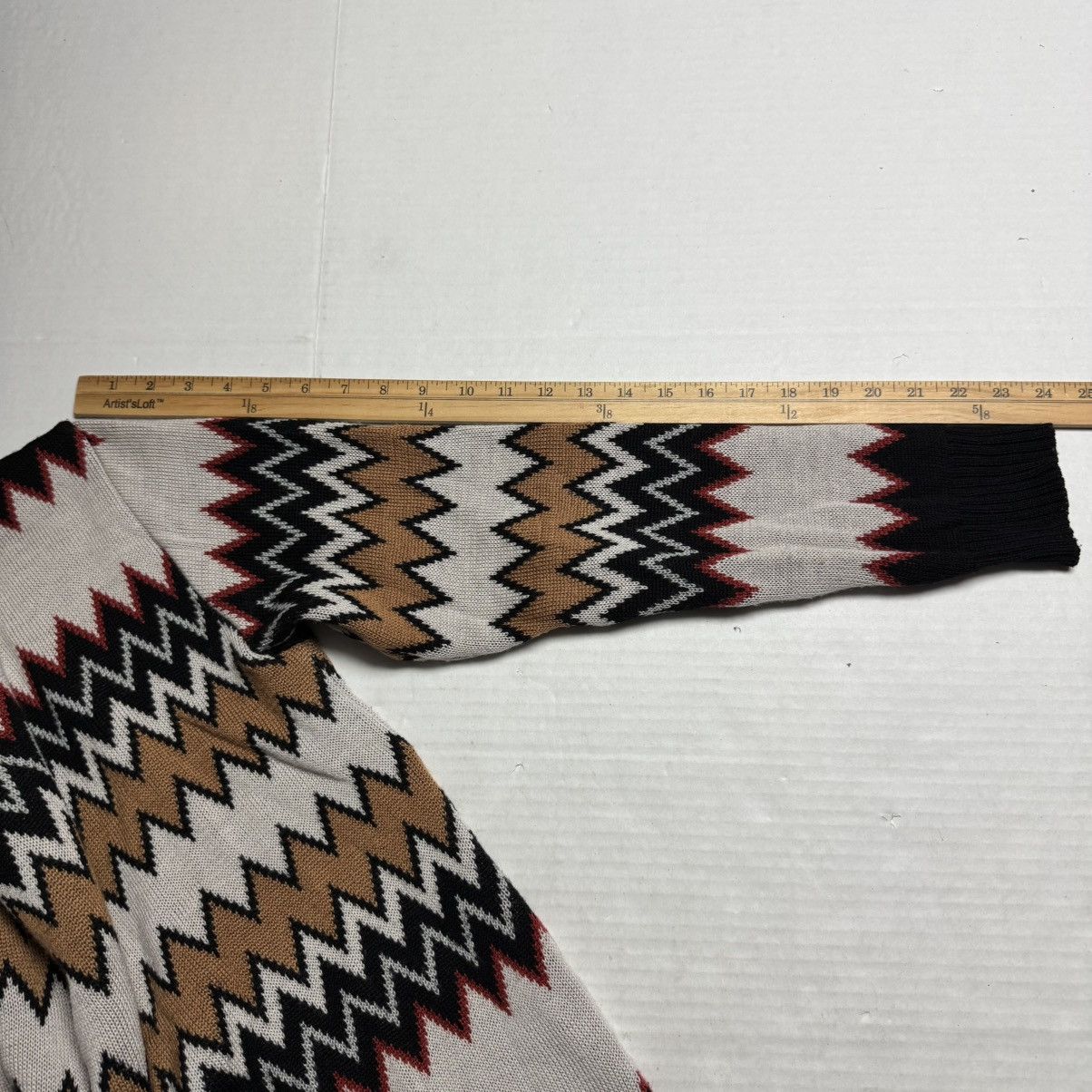 CAL O LINE CAL O LINE Japan Men's V-Neck Sweater In Navajo Stripe Size US M / EU 48-50 / 2 - 11 Thumbnail