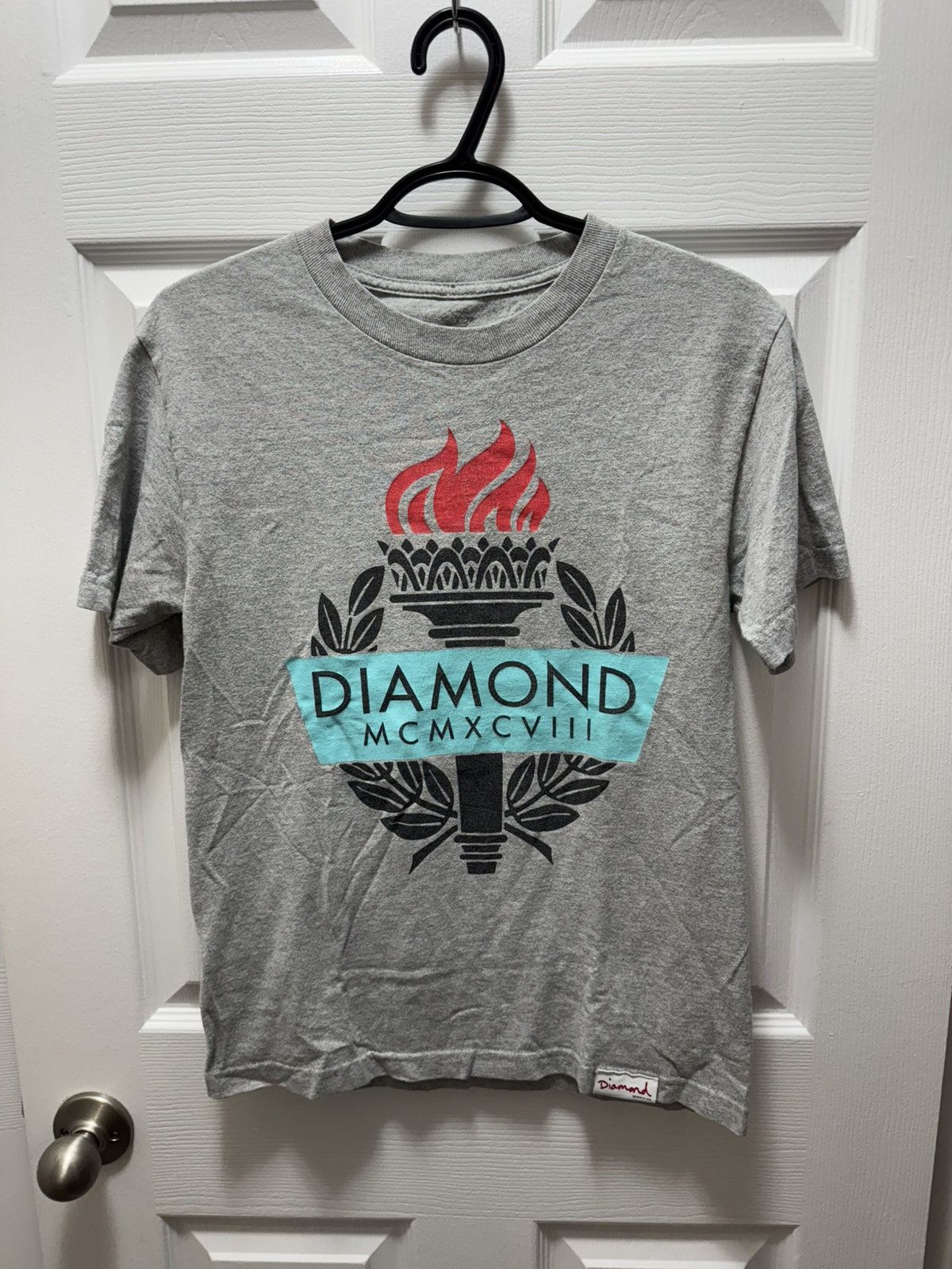 Diamond Supply Co. Diamond Supply Co. Vintage 2010 Torch Skate Shirt Grey Size US S / EU 44-46 / 1 - 2 Thumbnail