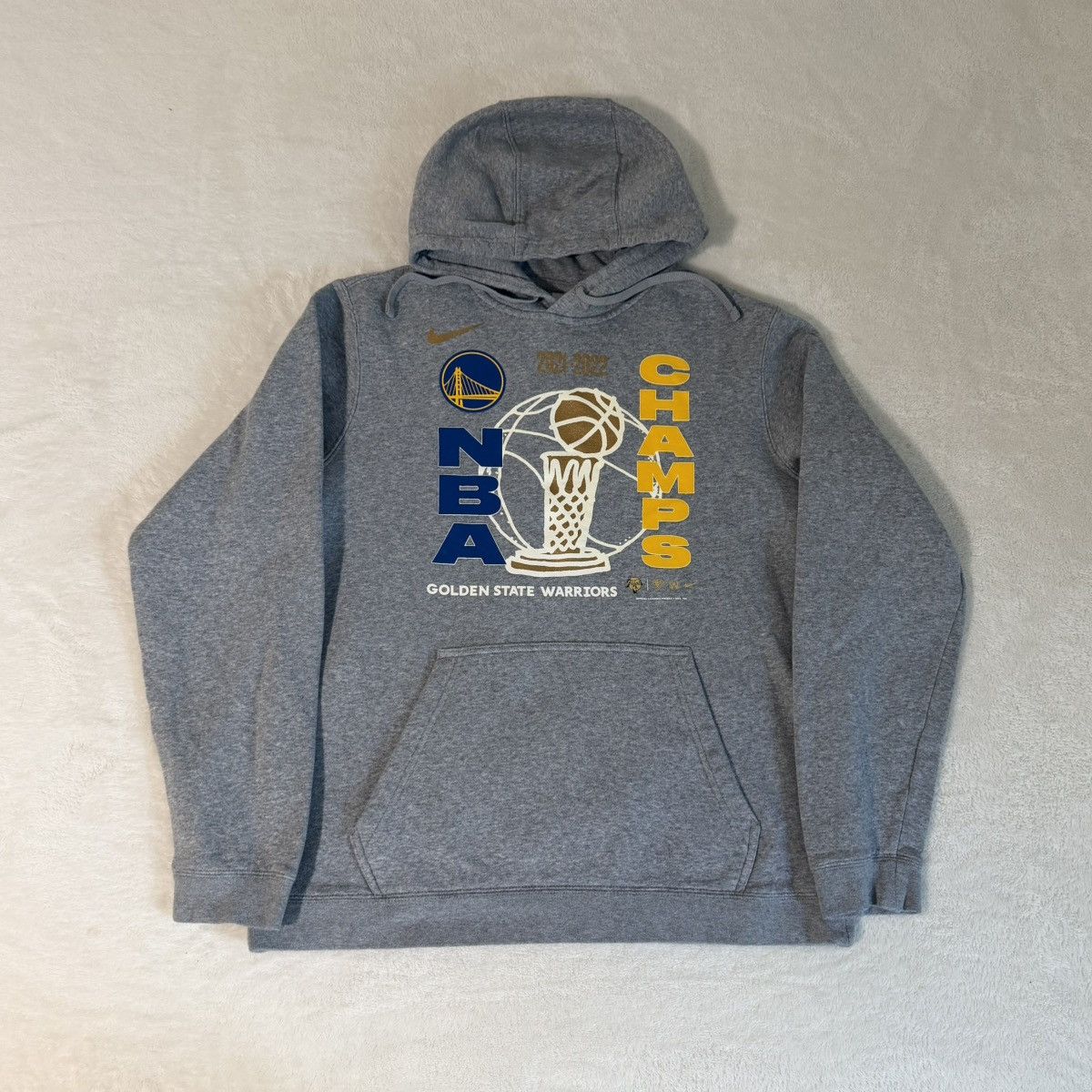 Nike Nike NBA Golden State Warriors 2022 Champions Hoodie Gray Size US L / EU 52-54 / 3 - 1 Thumbnail