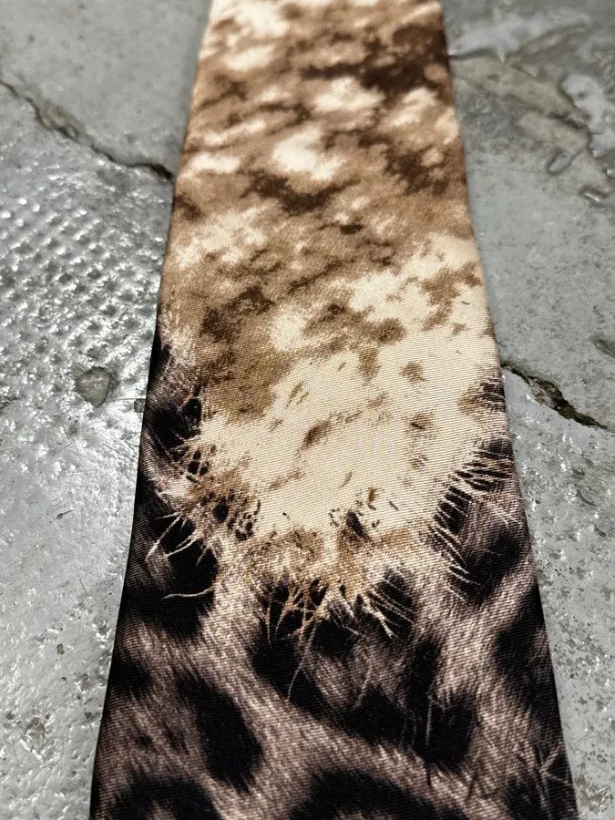 Roberto Cavalli AW2001 Roberto Cavalli Beige Leopard Silk Tie Size ONE SIZE - 4 Thumbnail