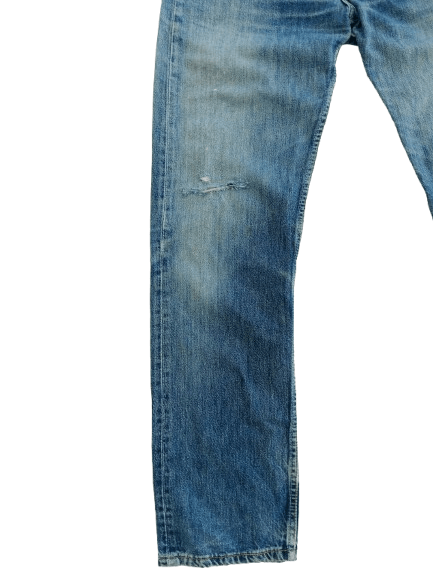 Levi's Vintage Clothing Vintage LEVIS 501 Distressed Jean's Blue Denim Made in UK Size US 31 - 7 Thumbnail