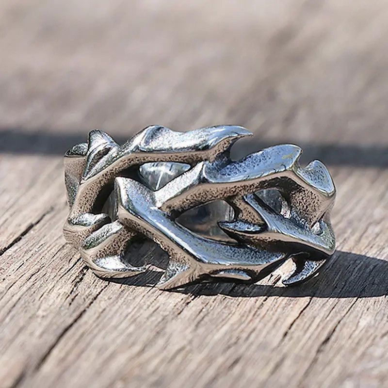 Jewelry × Vintage Vintage Hollow Out Design Crown of Thorns Ring Size ONE SIZE - 1 Thumbnail