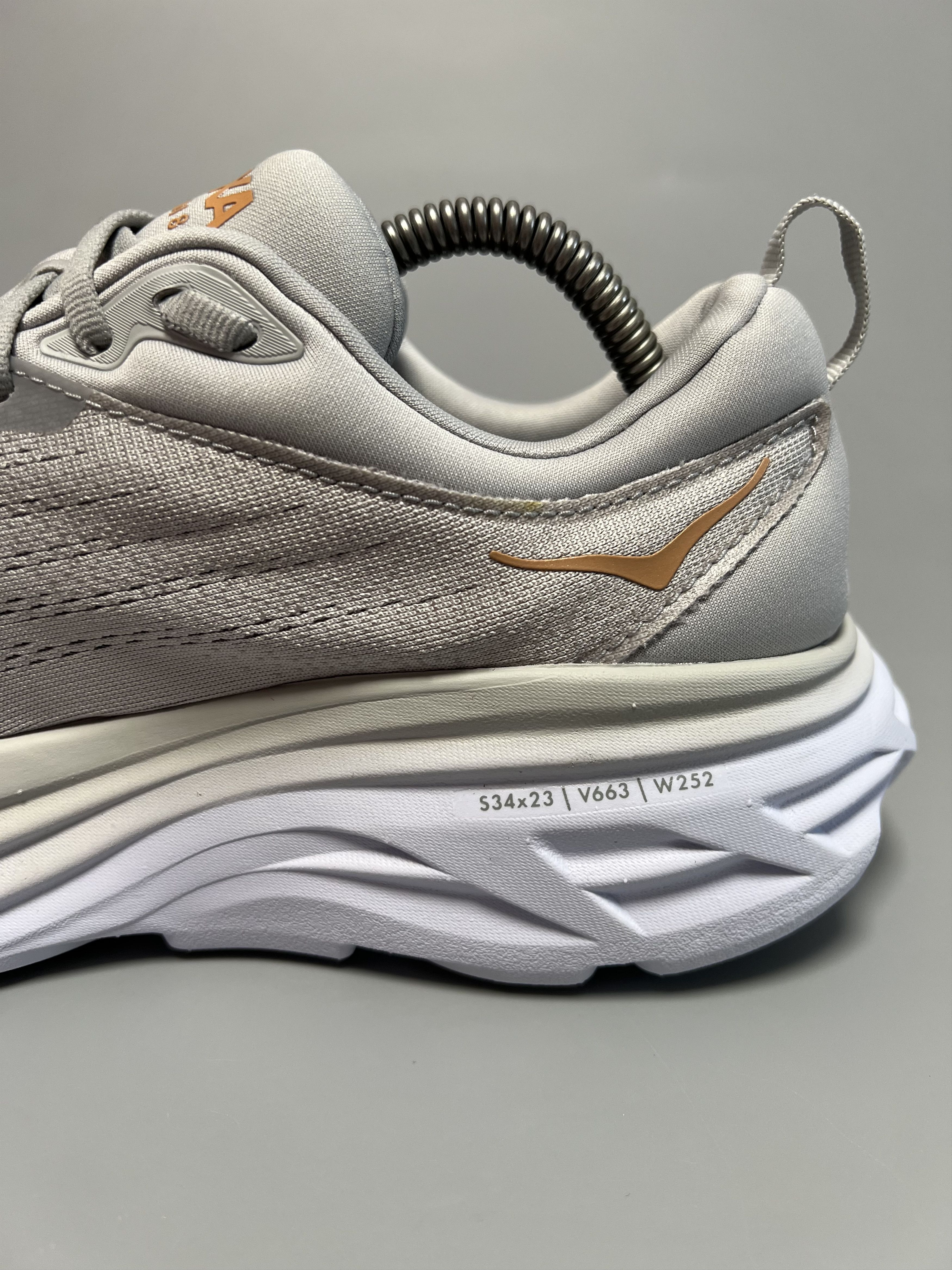Hoka 8.5B Hoka One One Bondi 8 Running Shoes Walking Gym Size US 8.5 / IT 38.5 - 10 Thumbnail