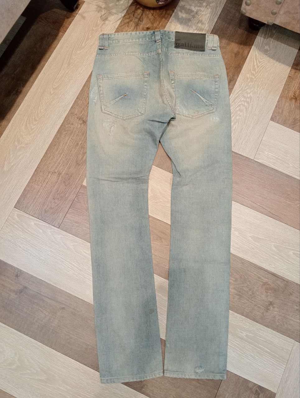 John Galliano JOHN GALLIANO BLUE DISTRESSED DENIM JEANS - SIZE 32 Size US 32 / EU 48 - 16 Thumbnail