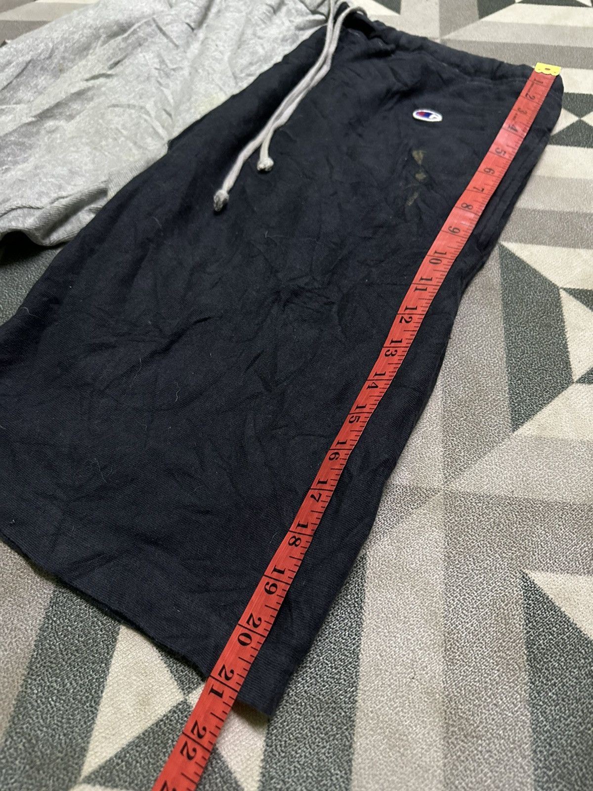 Champion Champion reverse weave shorts Size US 32 / EU 48 - 7 Thumbnail