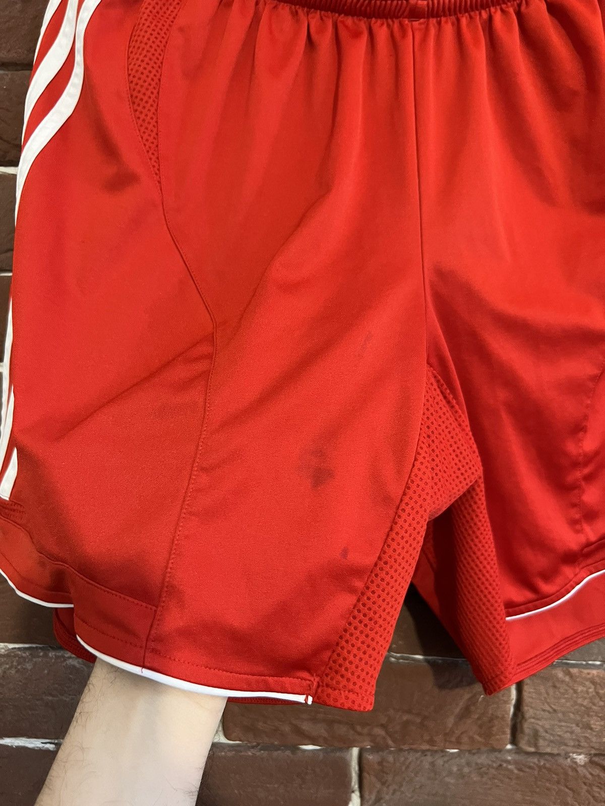 Adidas Liverpool 2006 Home Football Shorts Adidas Soccer Retro Size US 34 / EU 50 - 4 Thumbnail