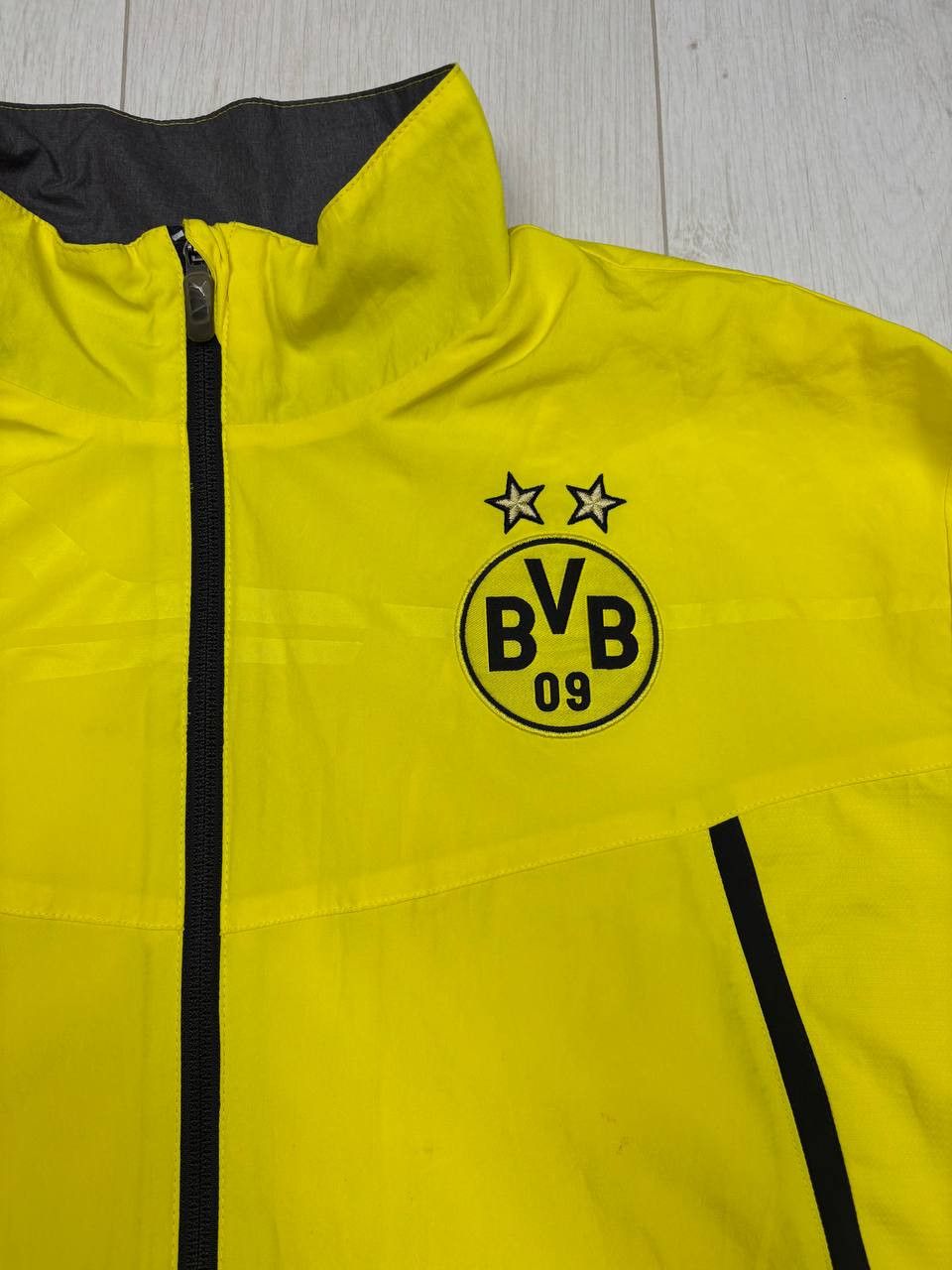 Puma Puma BORUSSIA Dortmund Soccer Windbreaker Vintage Jacket Size US XL / EU 56 / 4 - 3 Thumbnail