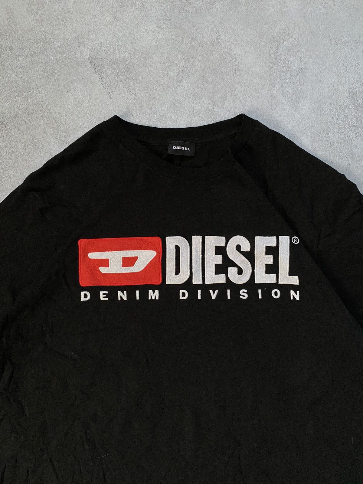 Diesel Vintage Diesel T-Shirt Big Logo Japan Style Y2K Size US XL / EU 56 / 4 - 2 Thumbnail