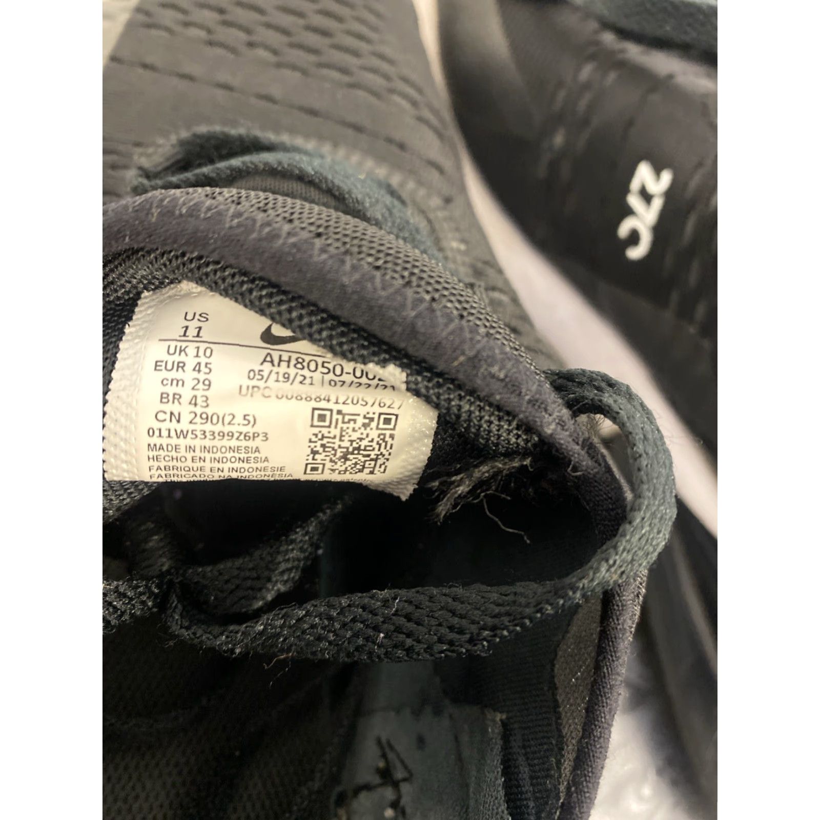 Nike Nike Air Max 270 Sneaker Men's US 11 / UK 10 / EU 45 Black White Athletic Running Shoes Size US 10 / EU 43 - 6 Thumbnail