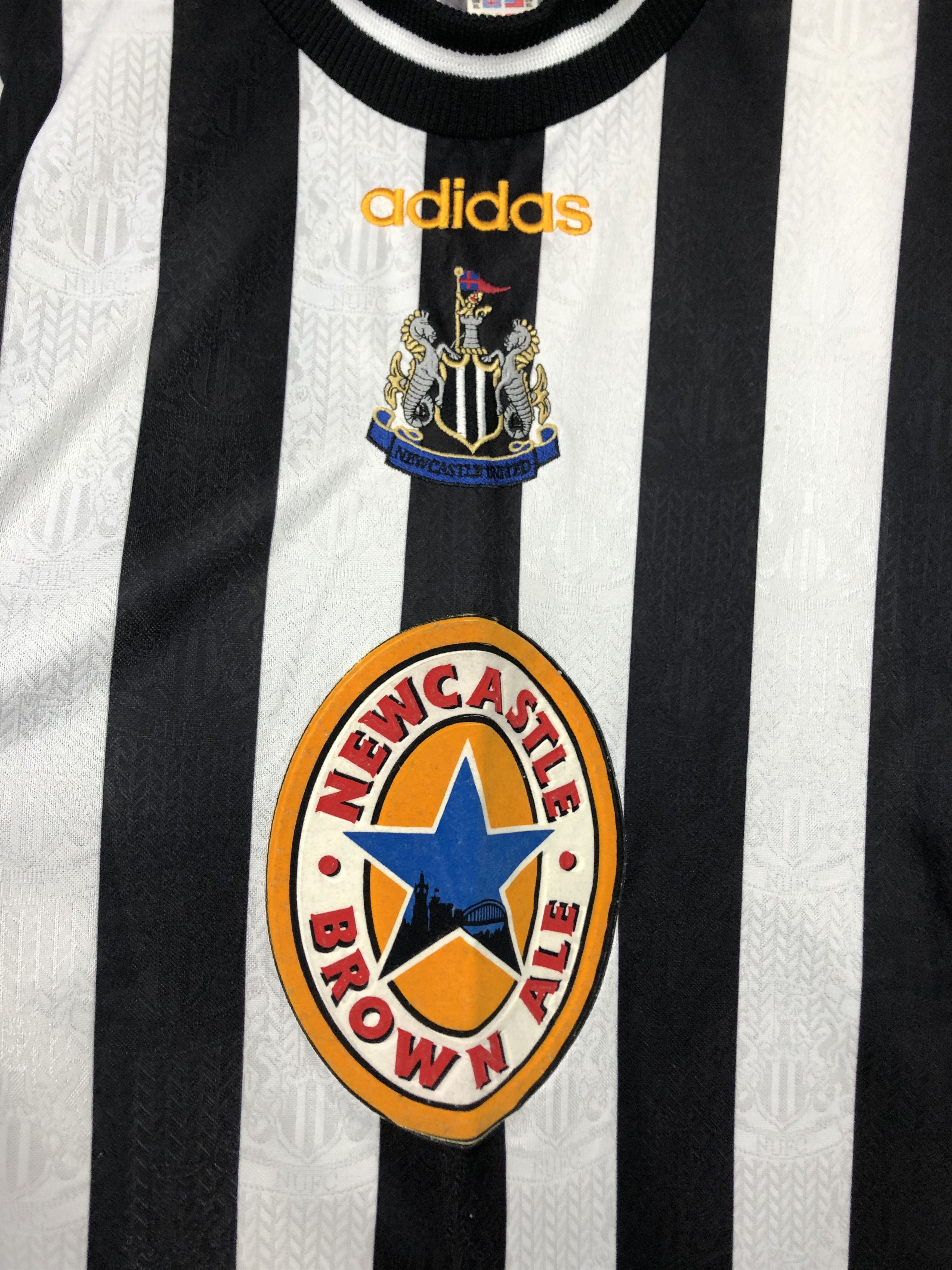 Adidas Newcastle football shirt 1997 Soccer Adidas Tee Trikot Size US XL / EU 56 / 4 - 3 Thumbnail