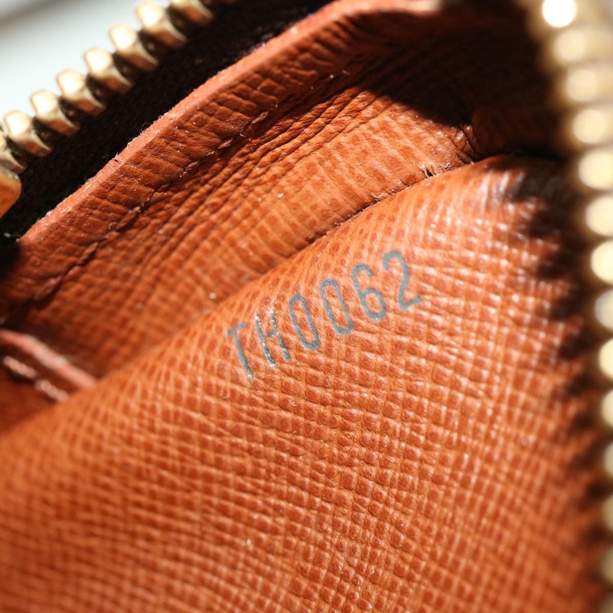 Louis Vuitton LOUIS VUITTON Monogram Amazon Shoulder Bag M45236 Size ONE SIZE - 11 Thumbnail