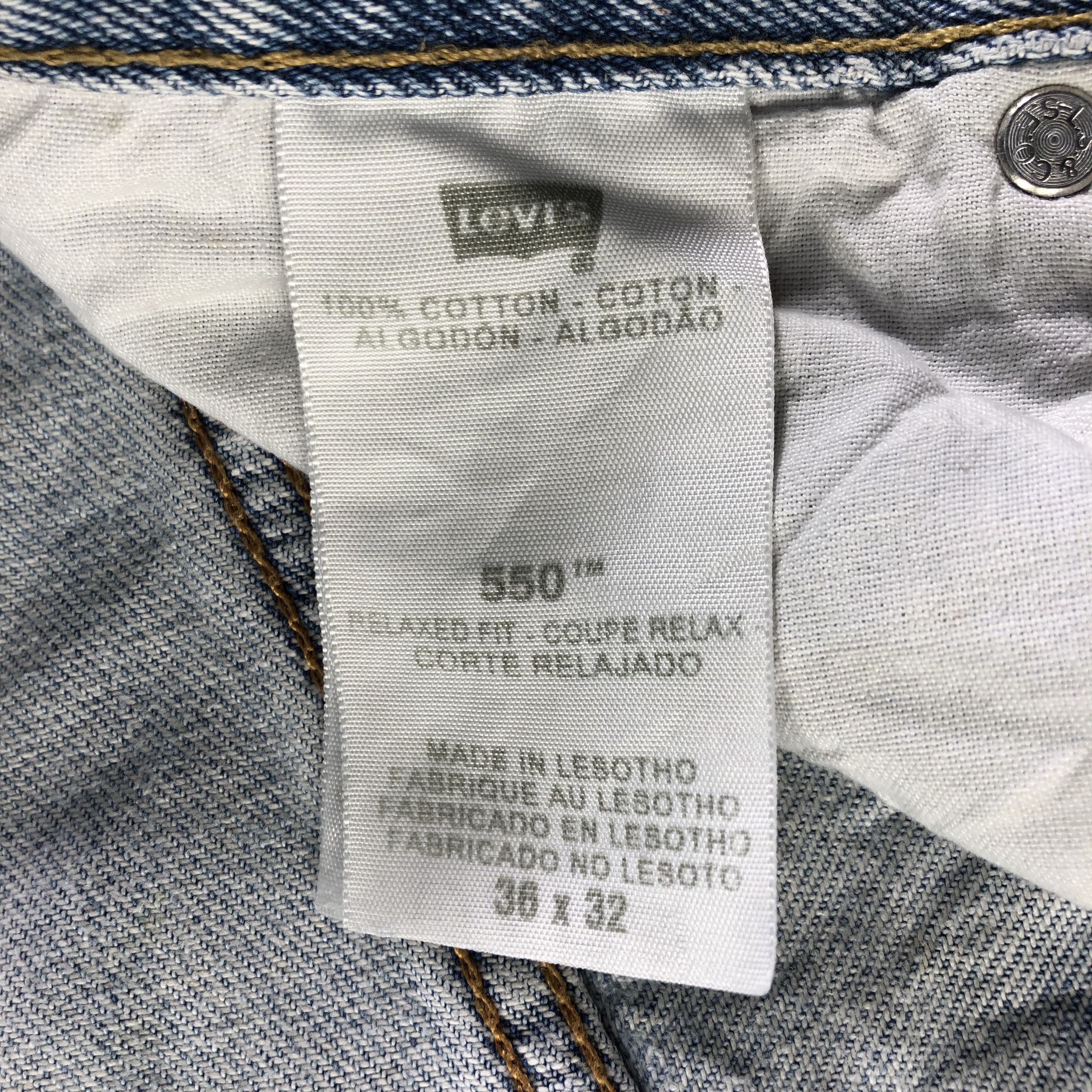 Levi's Vintage Light Wash Levis 550 Jeans-J3153 Size US 38 / EU 54 - 14 Thumbnail