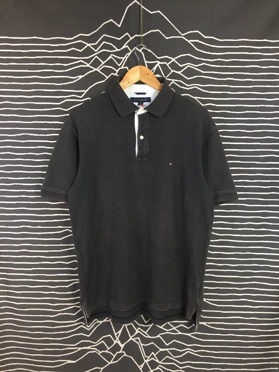Tommy Hilfiger × Vintage Tommy Hilfiger Embroidered Logo Polo Tee Size US M / EU 48-50 / 2 - 1 Thumbnail