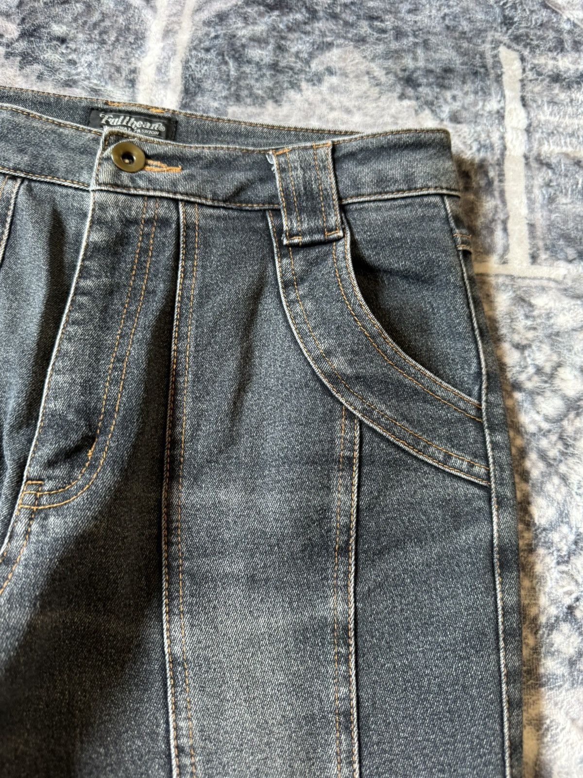 If Six Was Nine Full Heart Japan Tribal Paneled Faded Wash Flared Jeans Size US 27 - 12 Thumbnail