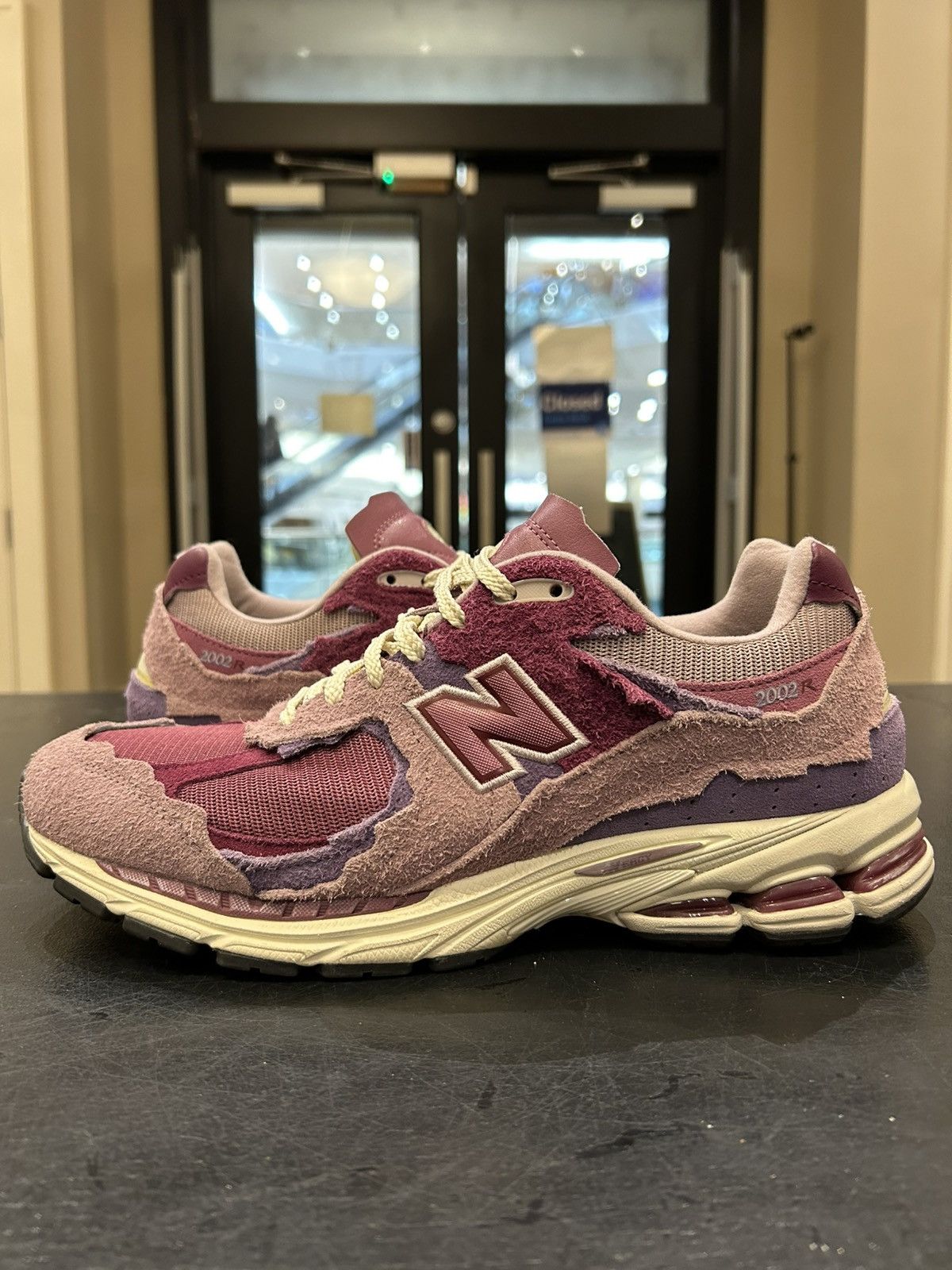 New Balance New Balance 2002R Protection Pack Pink Size US 11.5 / EU 44-45 - 1 Thumbnail