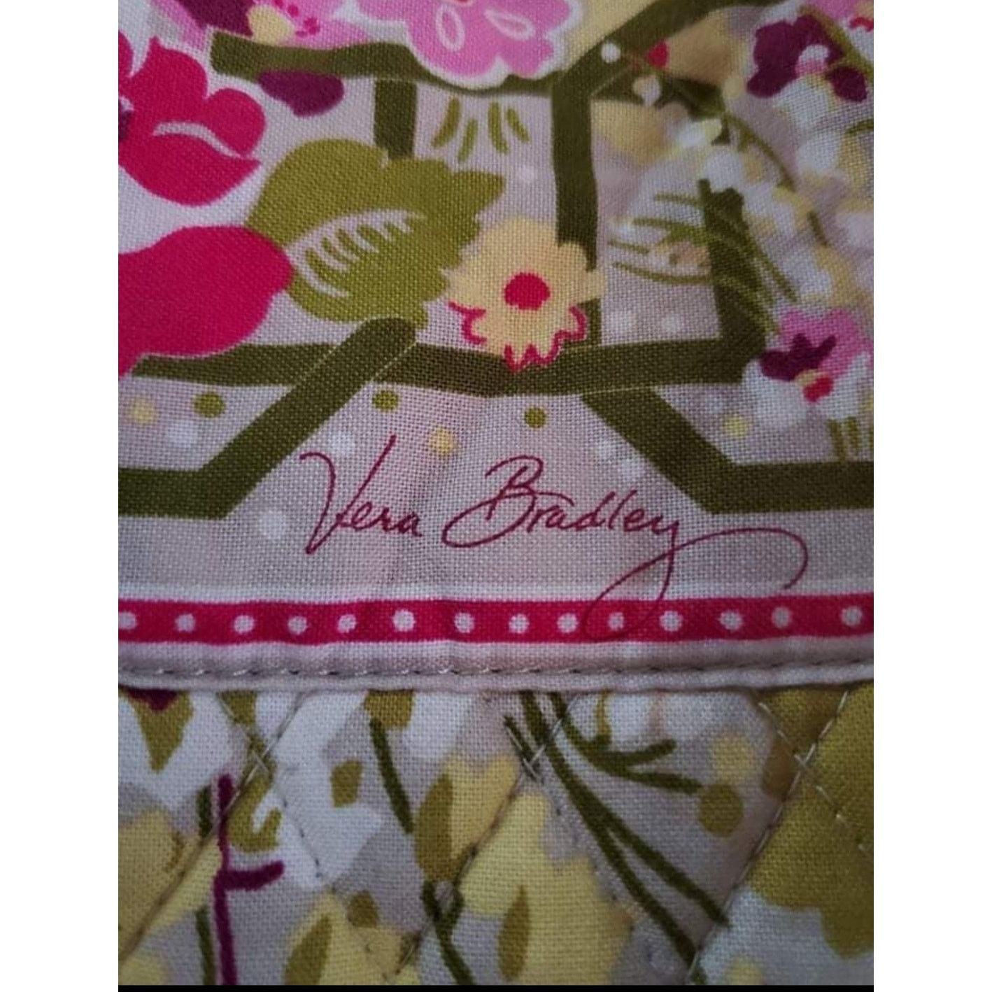 Vera Bradley VERA BRADLEY MAKE ME BLUSH TOTE BAG EXCELLENT CONDITION Size ONE SIZE - 7 Thumbnail