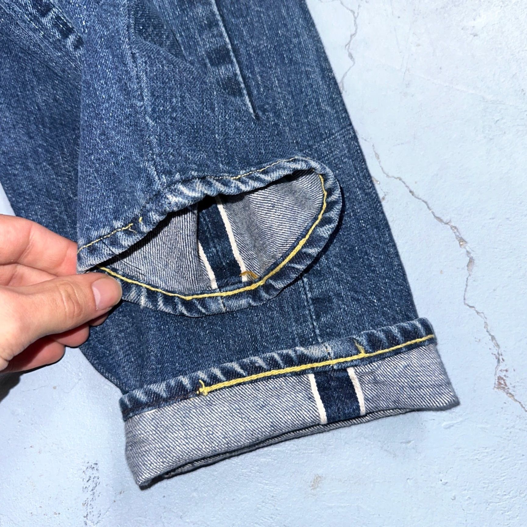 Levi's VINTAGE Levi's 501 XX Jeans Men 27 X26 Blue Denim Cotton Button Fly USA 60s 70s 60s Straight Slim Fit Size US 27 - 4 Thumbnail