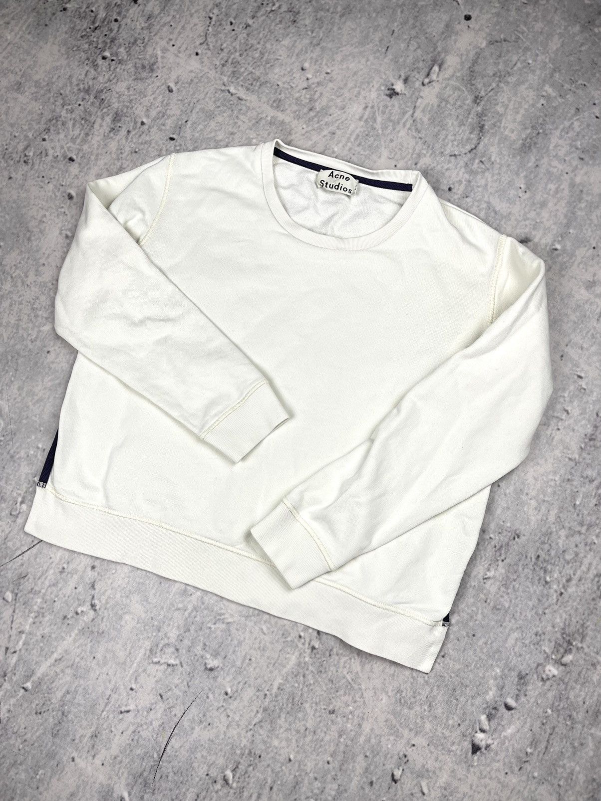 Acne Studios Acne Studios rare sweatshirt crew neck luxury Size US S / EU 44-46 / 1 - 1 Thumbnail