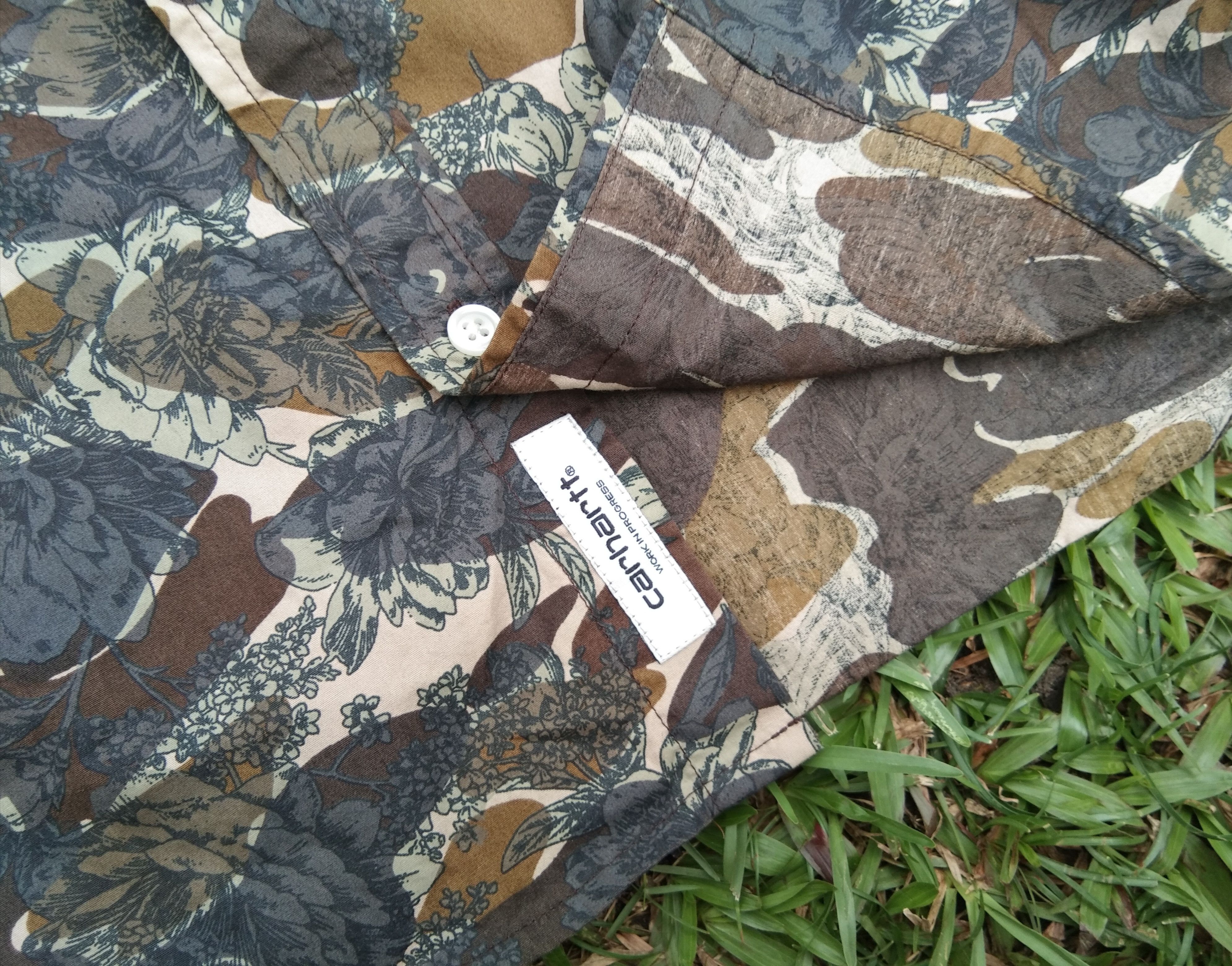 Carhartt Wip Carhartt Camo Rose shirt AOP 🛠💣💥 Size US S / EU 44-46 / 1 - 3 Thumbnail