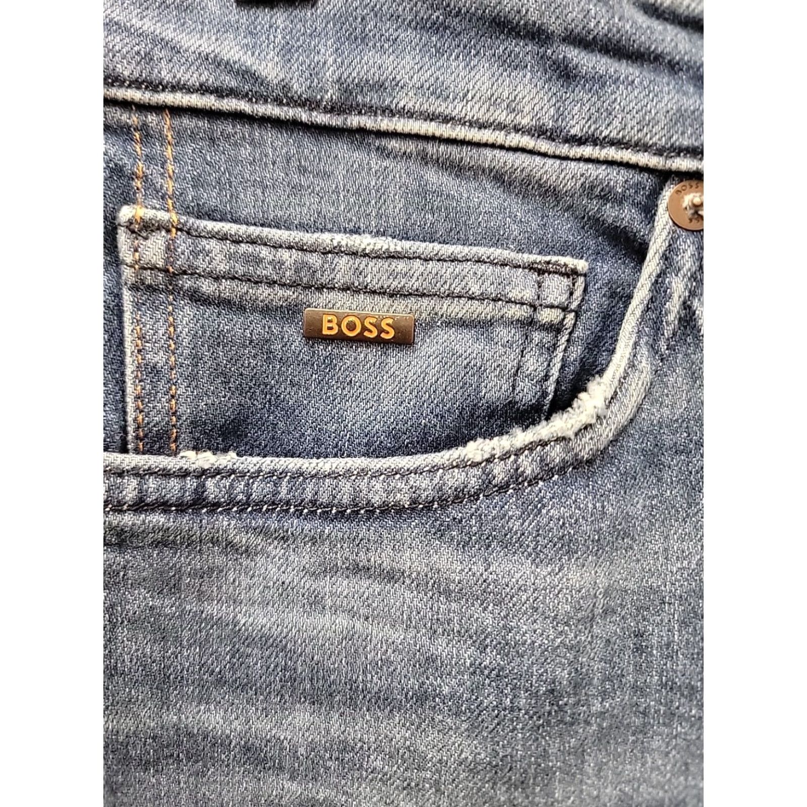 Hugo Boss NWT HUGO BOSS Delaware Slim Jeans Men 30x32 Candiani Denim Blue Slim Fit Straight 32in Inseam Mens Size US 30 / EU 46 - 2 Thumbnail