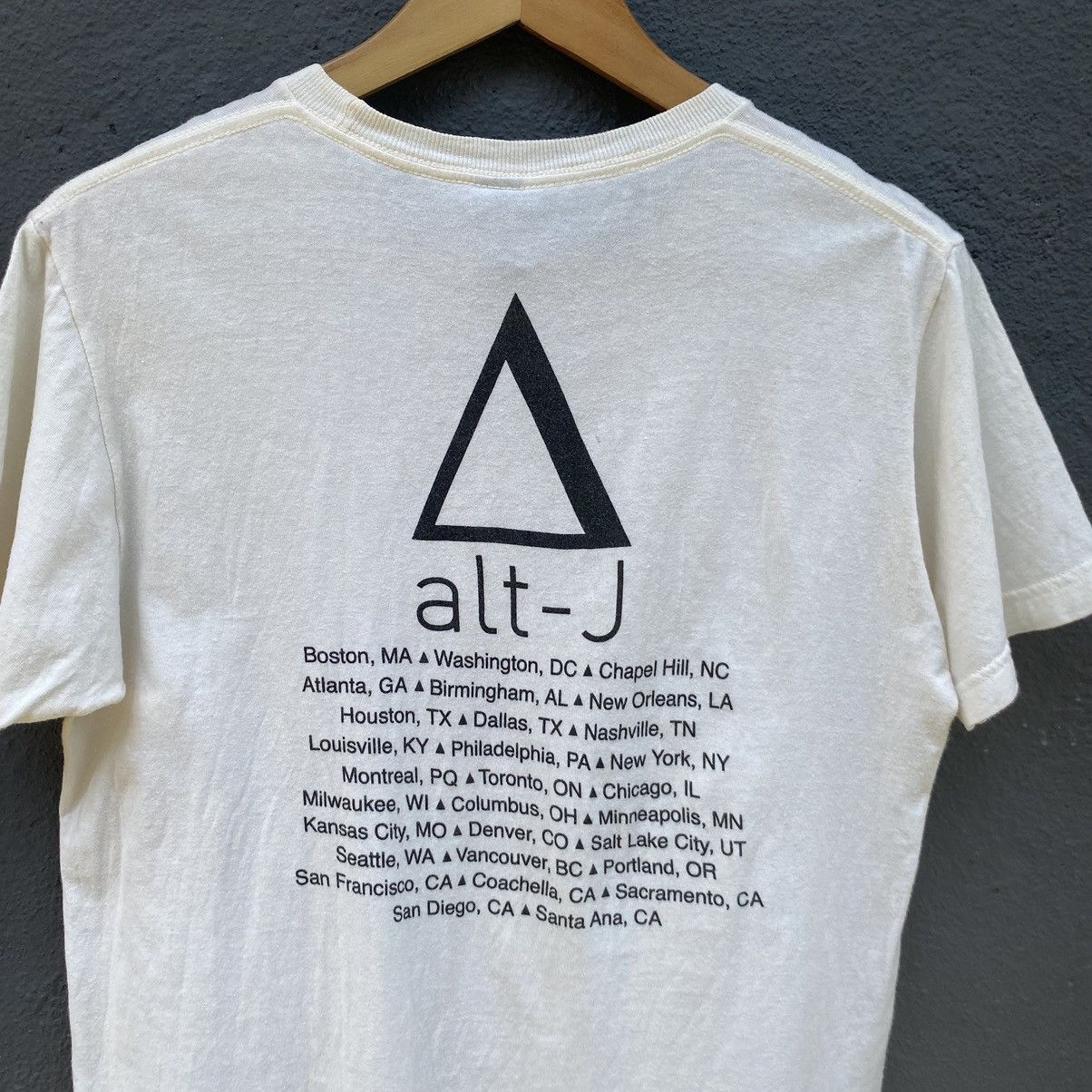 Band Tees Alt-J English Indie Rock Band Tour ERD GRUNGE Tee Size US S / EU 44-46 / 1 - 4 Thumbnail