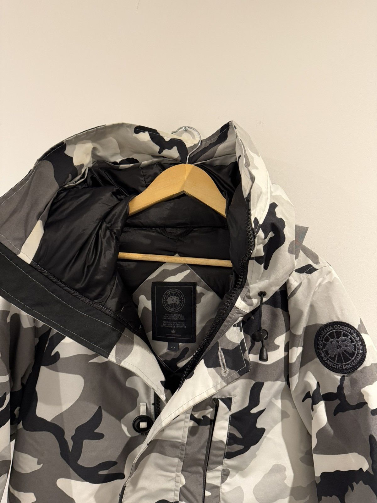 Canada Goose Canada Goose Chateau Parka Black Label Camo Size US S / EU 44-46 / 1 - 2 Thumbnail
