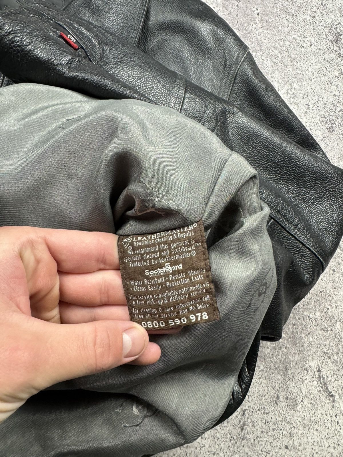 Japanese Brand Vintage leather hard jacket bomber baggy boxy opium japanese Size US XL / EU 56 / 4 - 11 Thumbnail