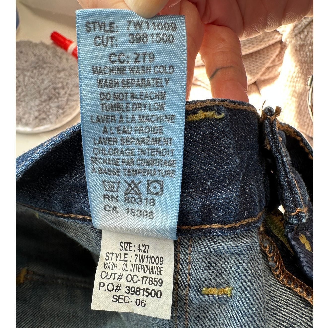 Lucky Brand Lucky Brand Y2K Low Rise Dark Medium Wash Cargo Jeans 4/27 Size 27" / US 4 / IT 40 - 10 Thumbnail