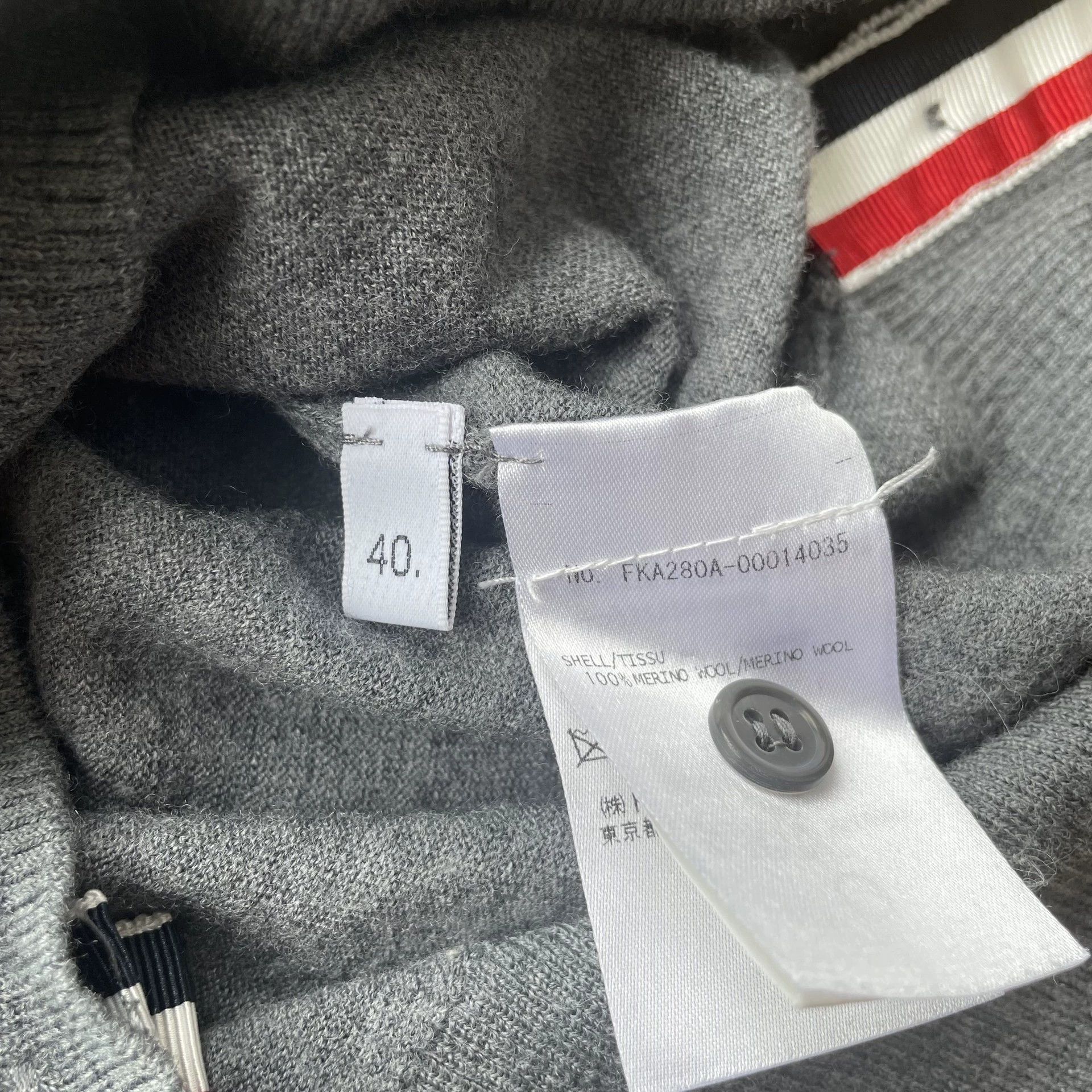 Tom Ford THOM BROWNE Women's Gray Striped Wool Sweater Size 1 Size S / US 4 / IT 40 - 5 Thumbnail