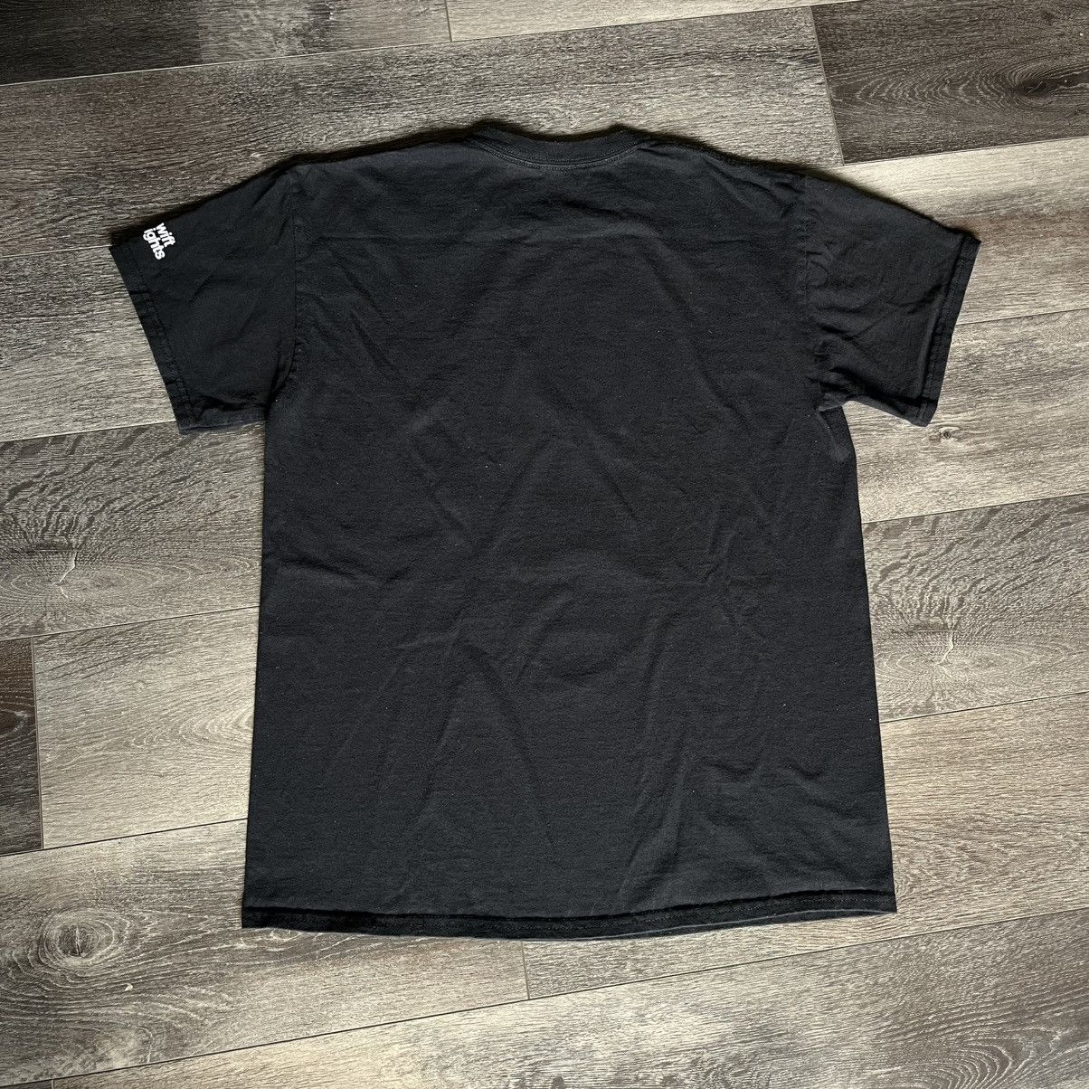 Band Tees Taylor Swift Midnights Album Anti Hero Face Graphic Tour Tee Size US M / EU 48-50 / 2 - 2 Thumbnail