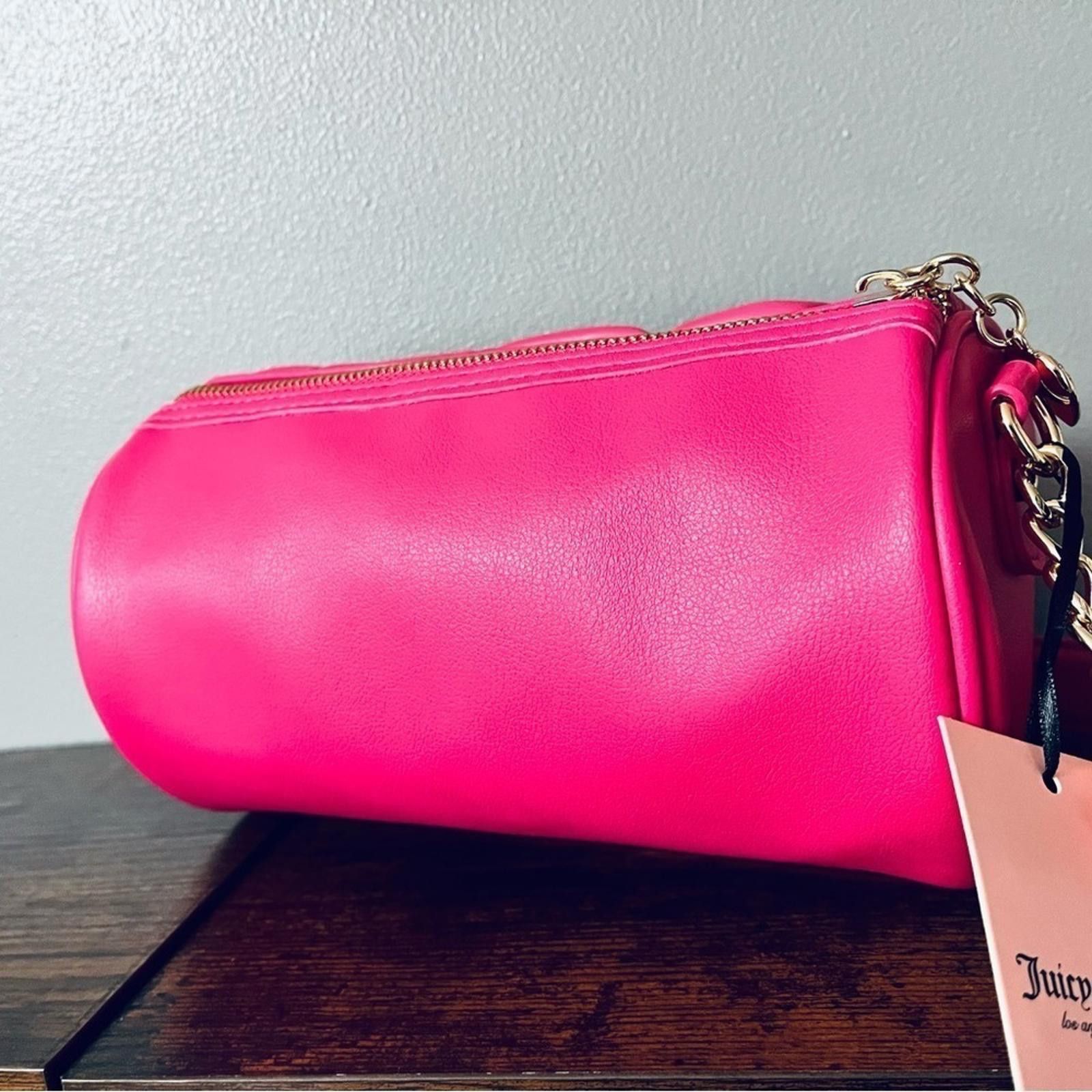 Juicy Couture Juicy Couture Pink Flash Run the World Shoulder Barrel Bag Size ONE SIZE - 5 Thumbnail