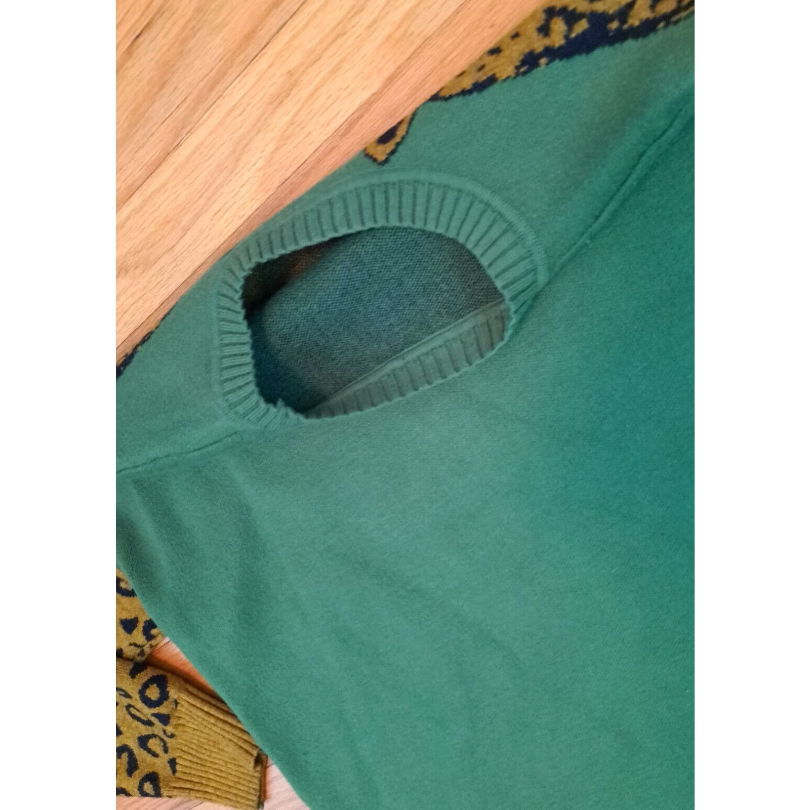 Vintage Leopard Head Sleeves Woman Small Knit Sweater Green Crew Neck Long Sleeve Pullover Knit Cotton Polyester Size S / US 4 / IT 40 - 8 Thumbnail