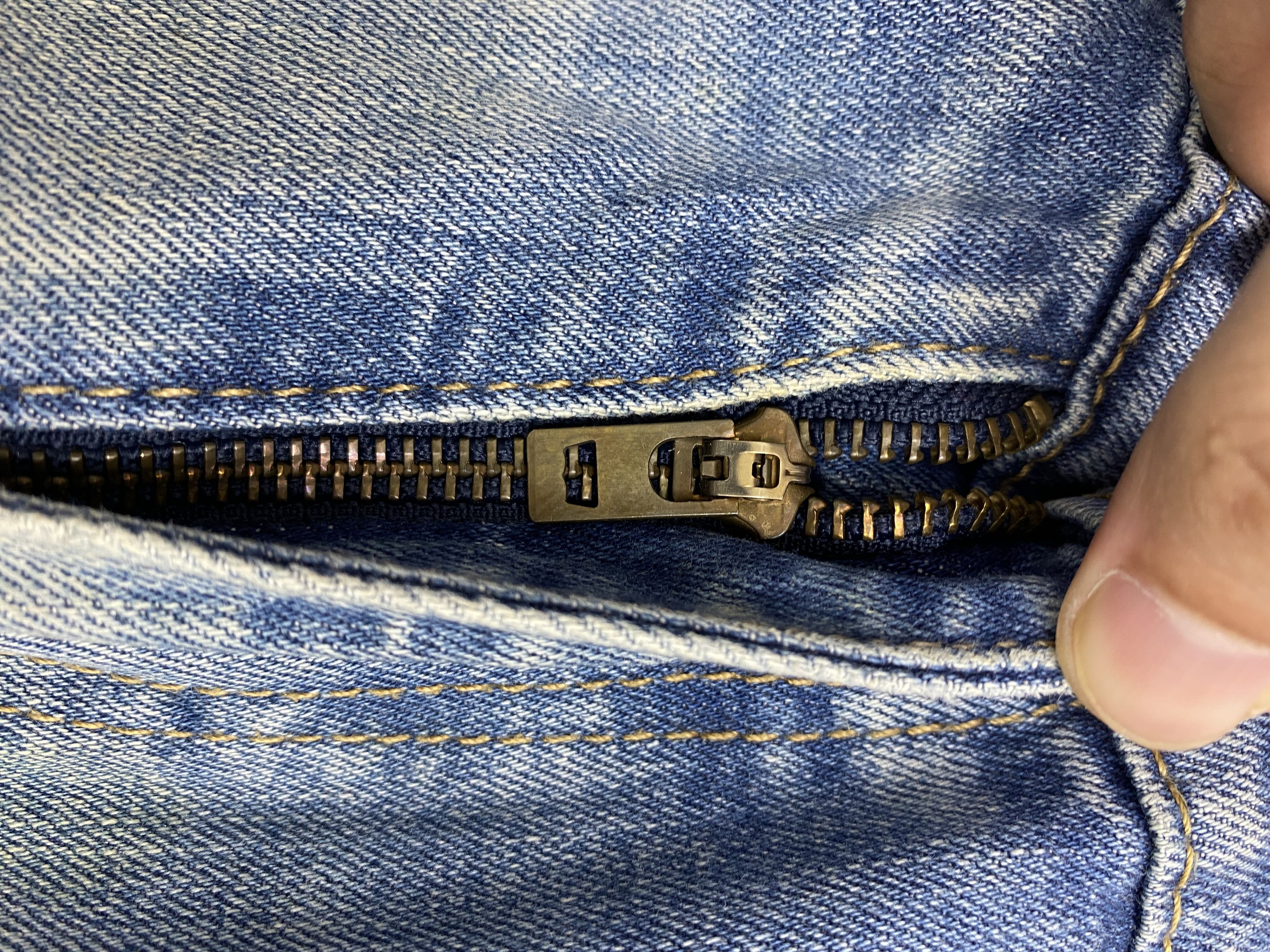Levi's × Vintage Vintage Levis 513 Light Washed Jeans Size US 30 / EU 46 - 10 Thumbnail