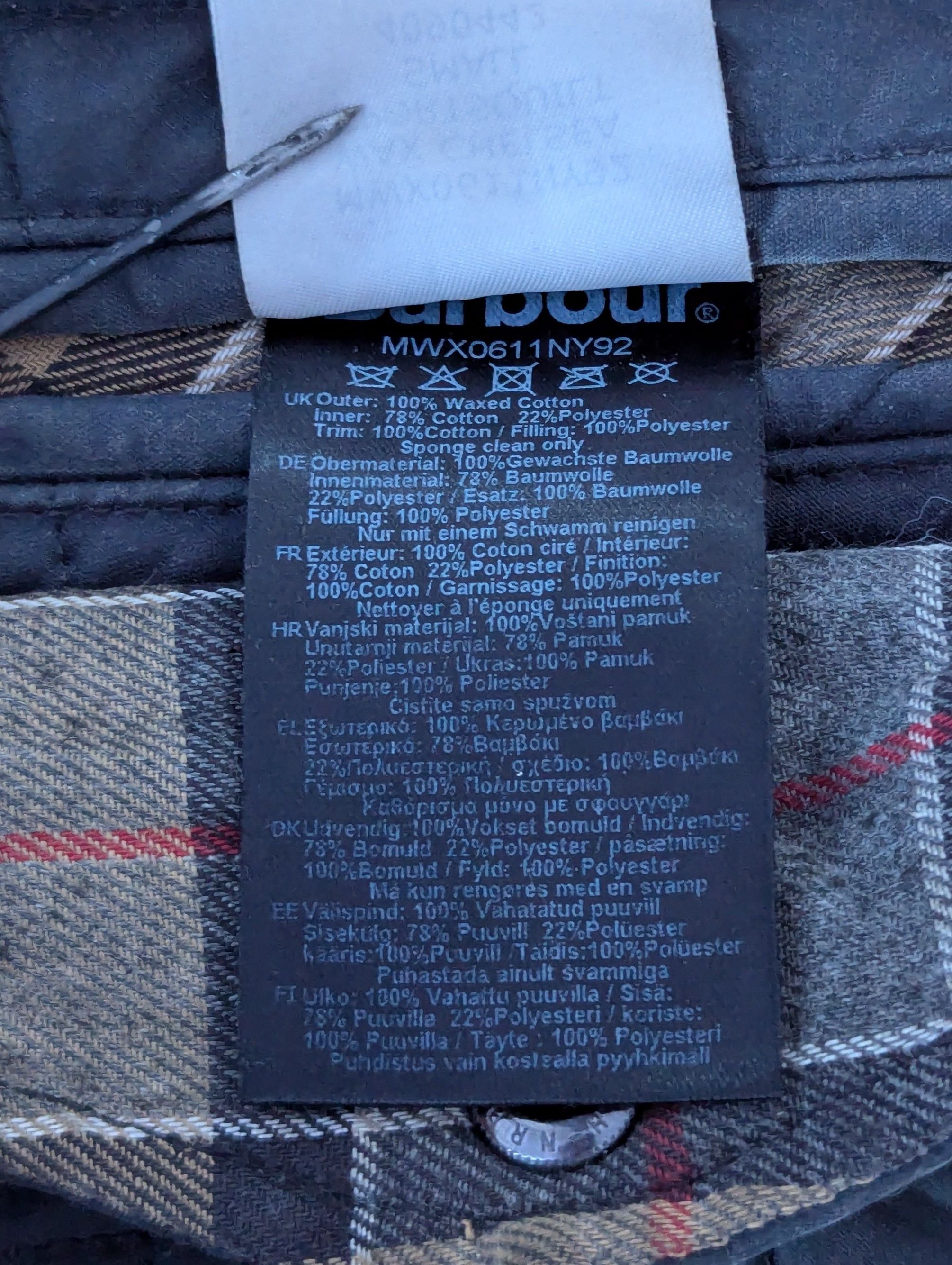 Barbour Barbour Wax Chelsea Sportsquilt Jacket Size S Waxed Cotton Size US S / EU 44-46 / 1 - 18 Thumbnail