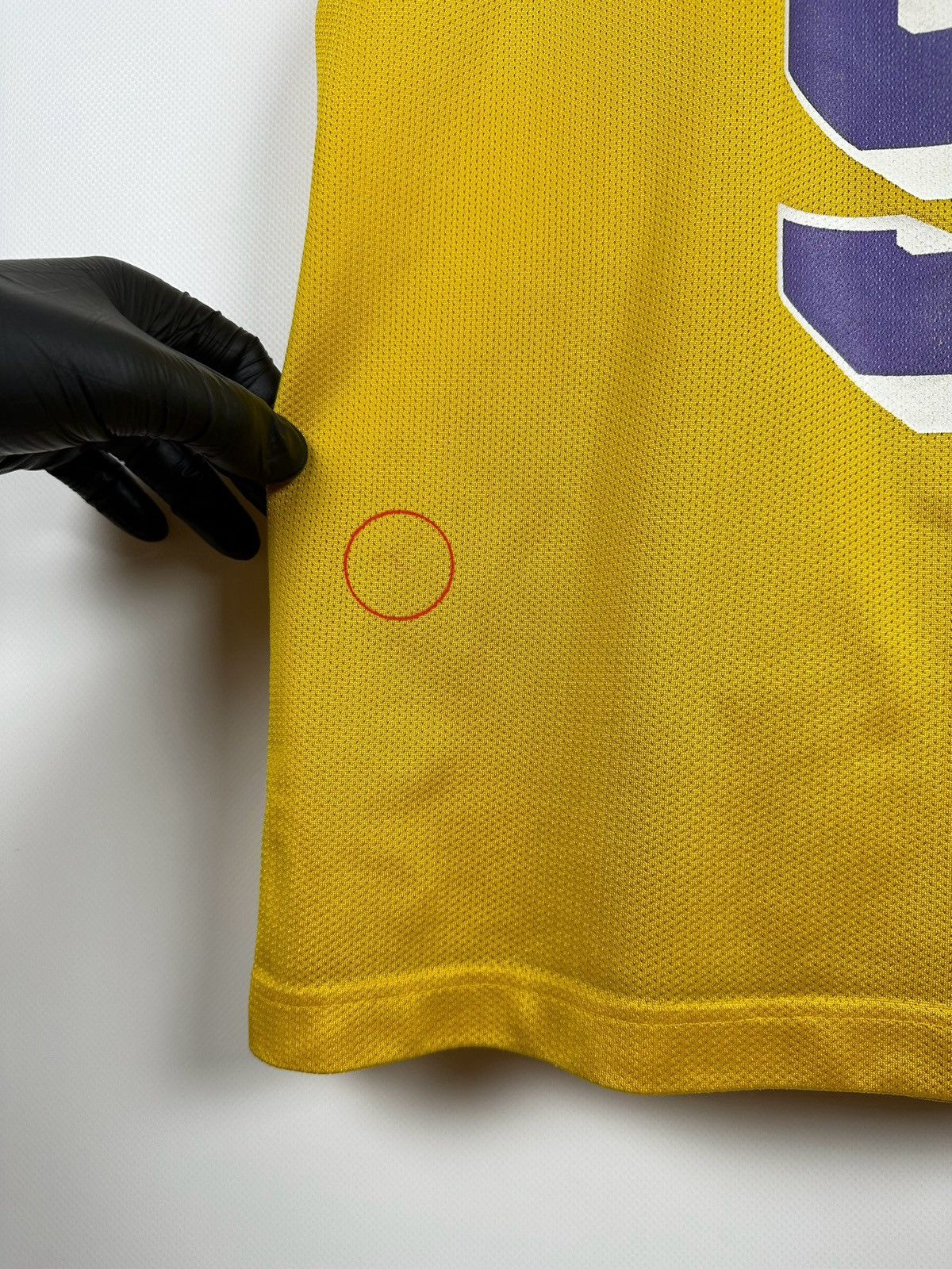 Champion Vintage Los Angeles Lakers Champion Van Exel #9 Jersey Size US S / EU 44-46 / 1 - 21 Thumbnail
