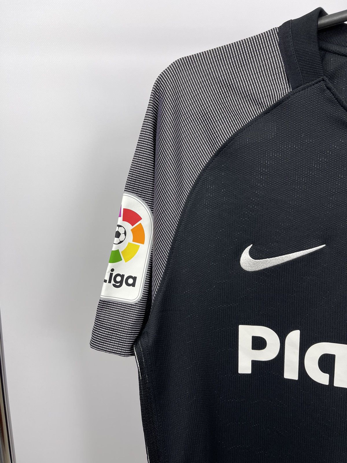 Nike Sevilla 2018 - 2019 3rd third football jersey Nike size M Size US M / EU 48-50 / 2 - 3 Thumbnail