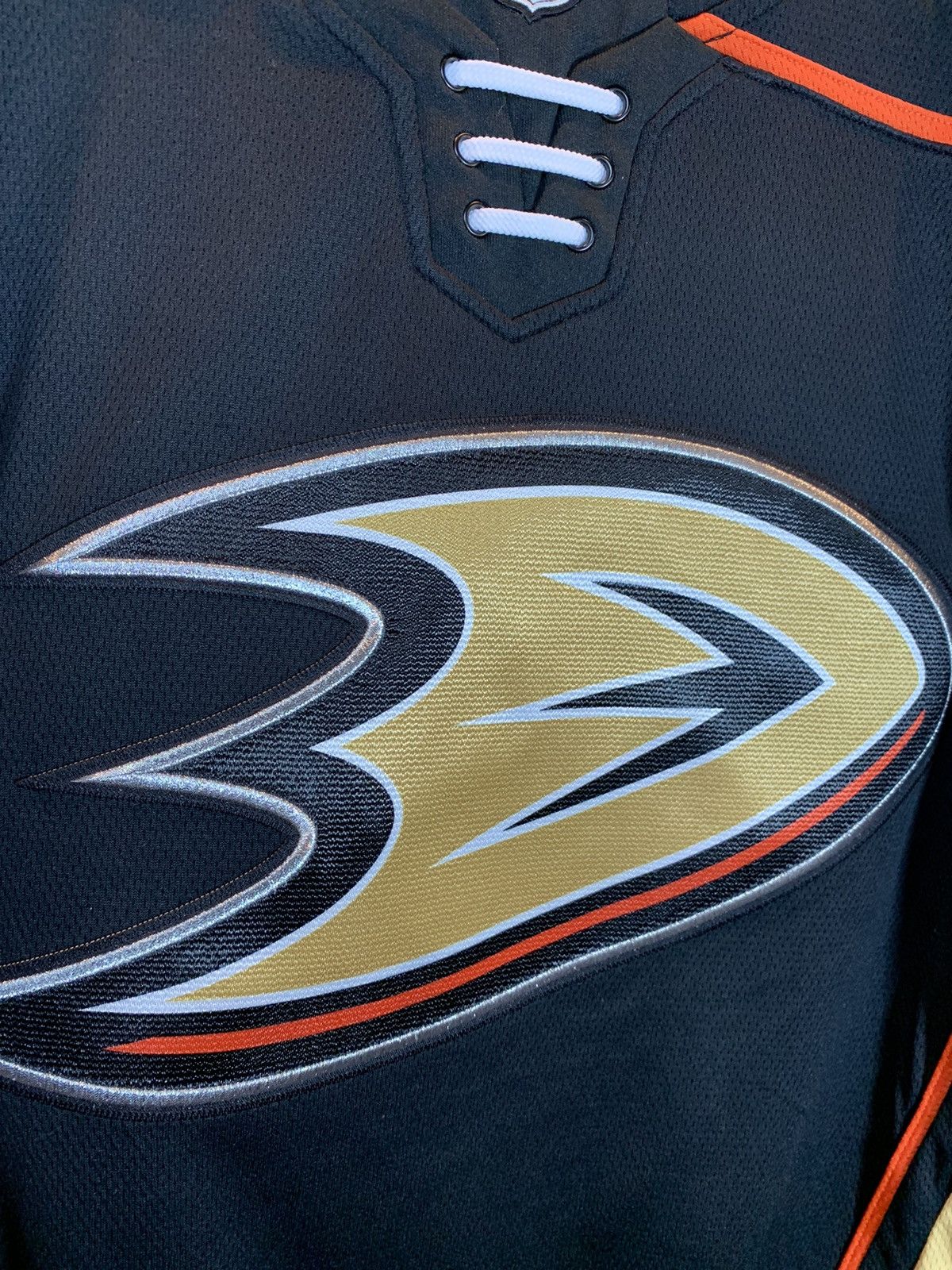 NHL *RARE* New Anaheim Ducks NHL Hockey Jersey Embroidered - LG Size US L / EU 52-54 / 3 - 5 Thumbnail