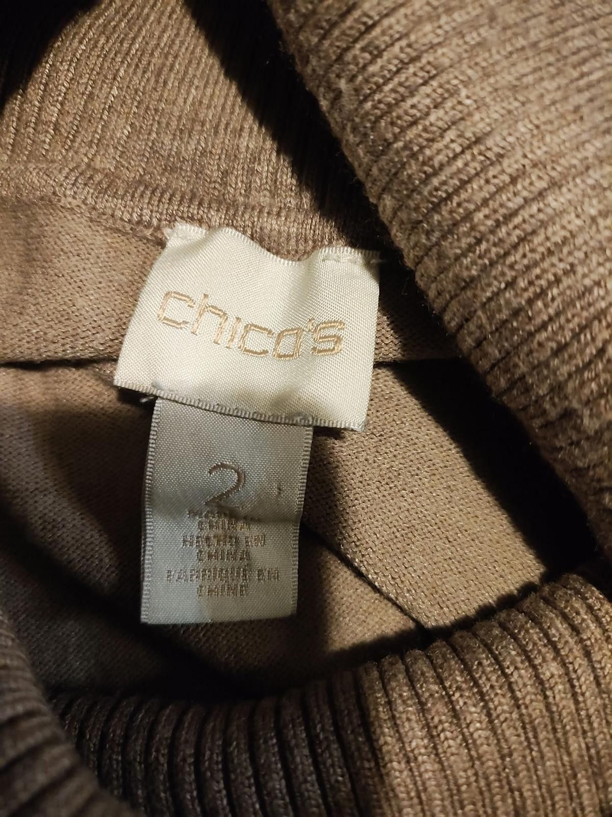Chicos Chico's Asymmetrical Cowl Neck Sweater in Beige and Gray Size XS / US 0-2 / IT 36-38 - 7 Thumbnail
