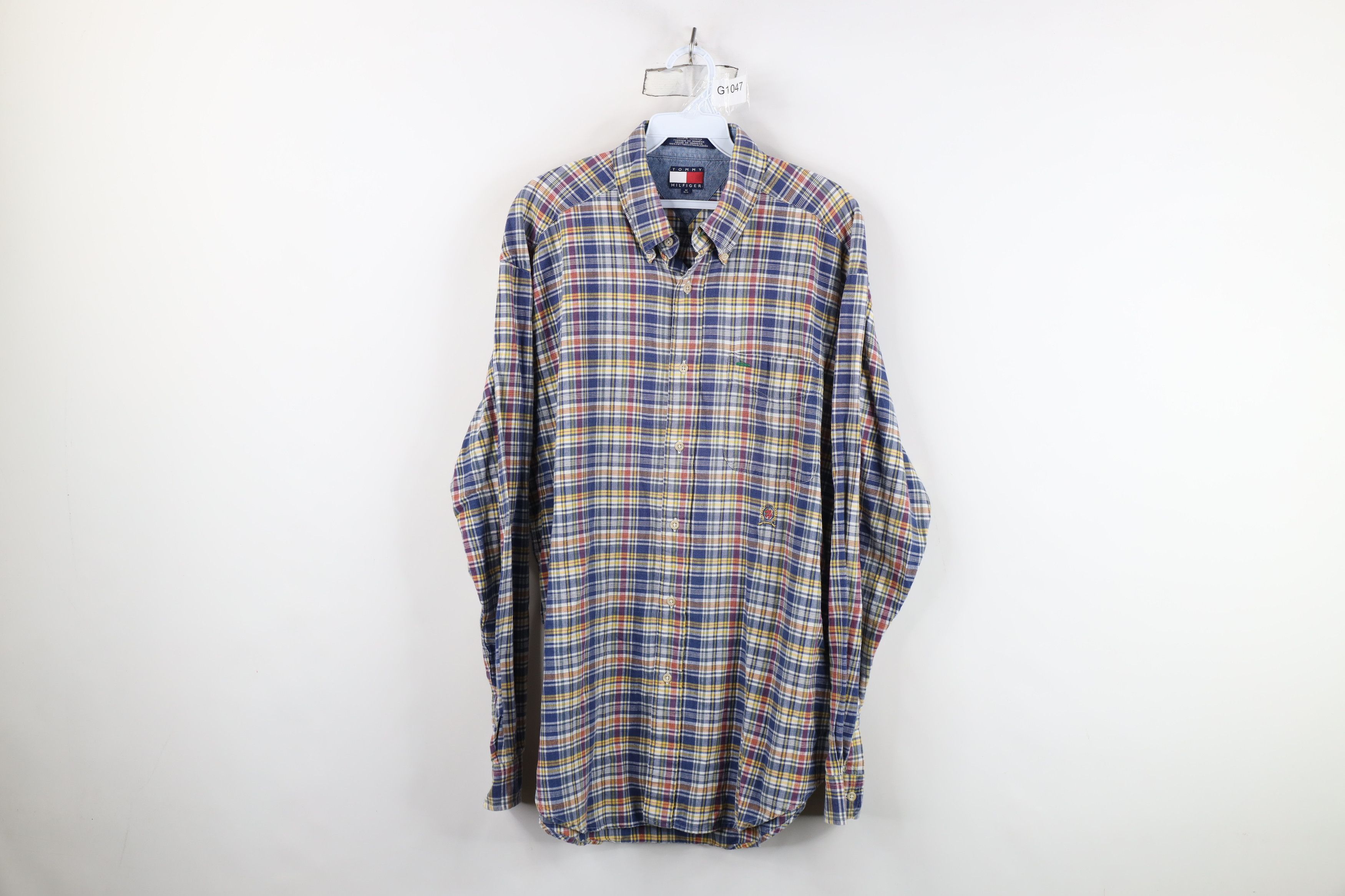 Tommy Hilfiger Vintage 90s Tommy Hilfiger Plaid Collared Button Down Shirt Size US M / EU 48-50 / 2 - 1 Thumbnail