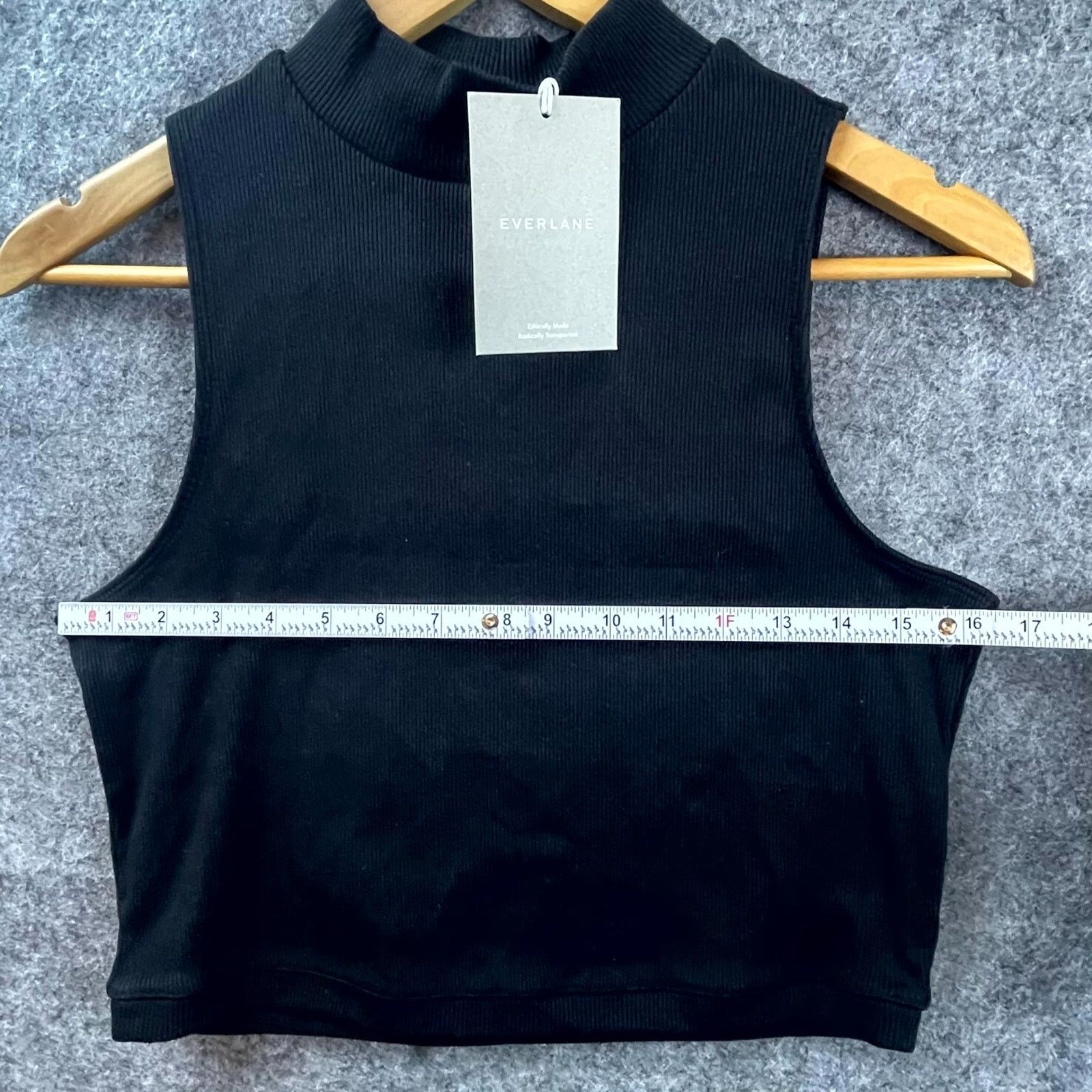 Everlane Everlane Sweater Vest Women Med Black Organic Layer Neutral Size M / US 6-8 / IT 42-44 - 4 Thumbnail
